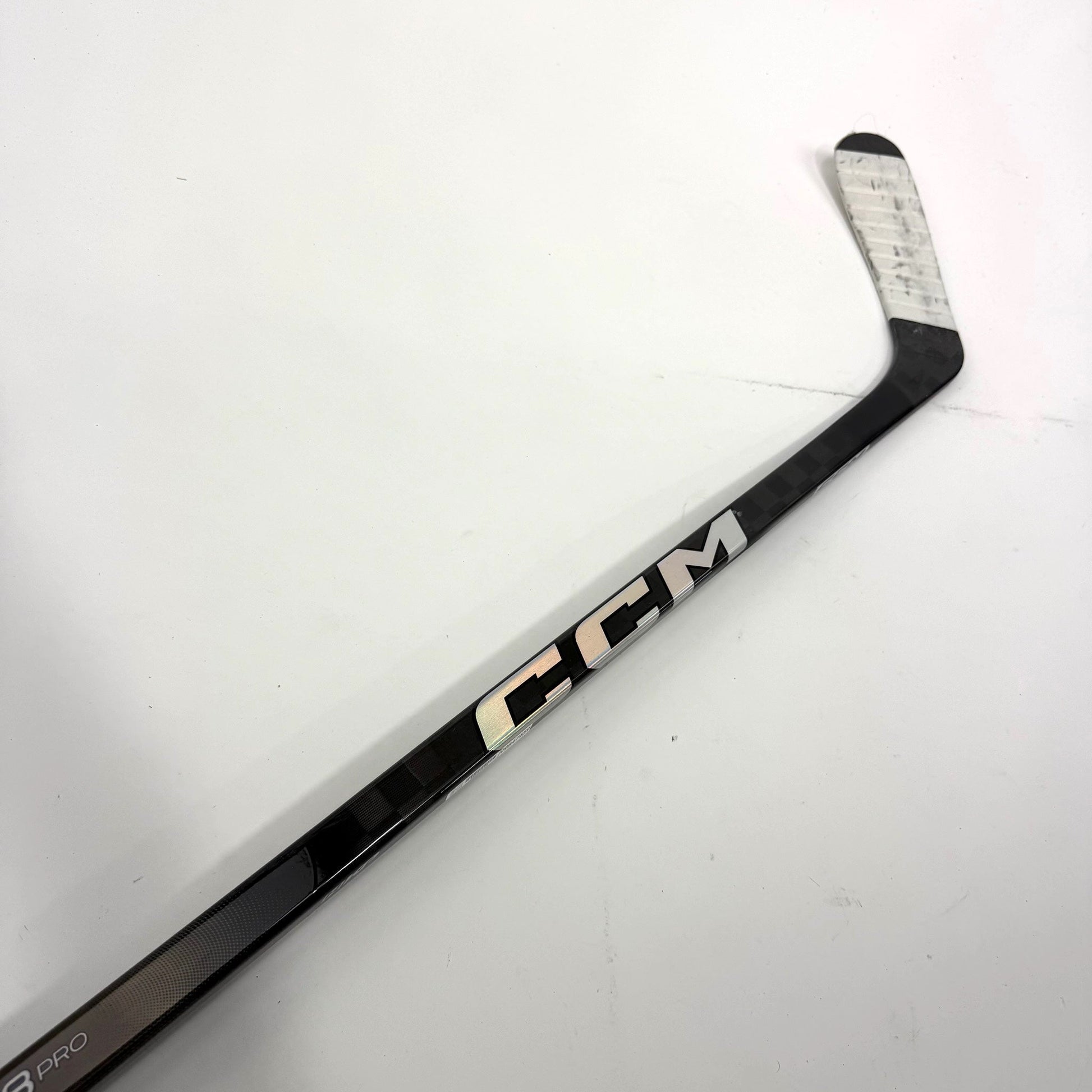 Used Left Black CCM Jetspeed FT8 Pro | 85 Flex P92 Curve Grip | Jason Dickinson | BH123 - Top Flight Hockey