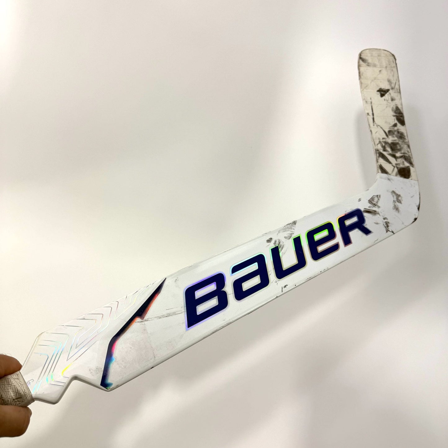 Used Regular White/Navy Bauer Vapor Flylite Goalie Stick | 25" Paddle Wedge Curve | J197
