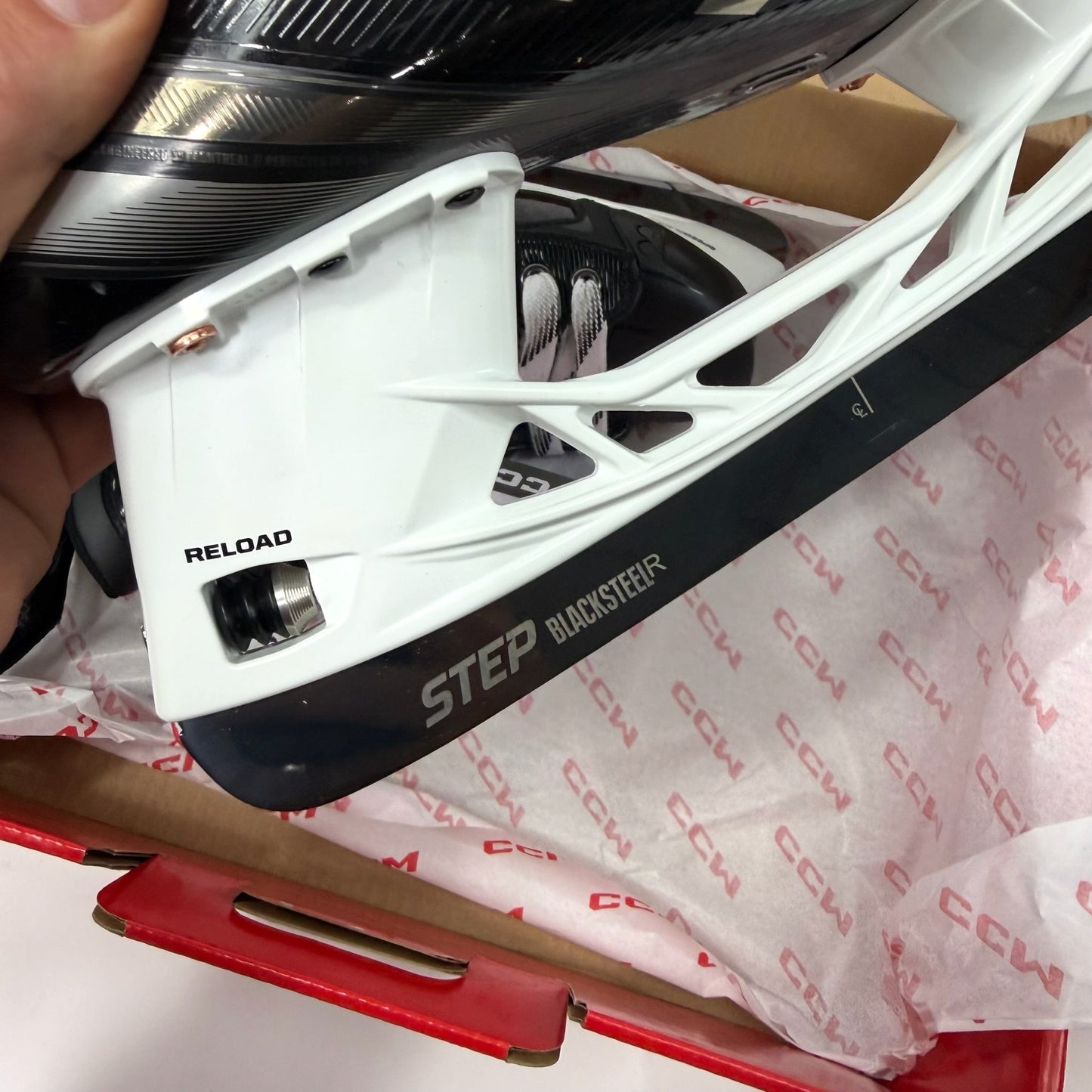 Brand New Retail CCM Tacks XF Pro Skates - Size 7 - Regular