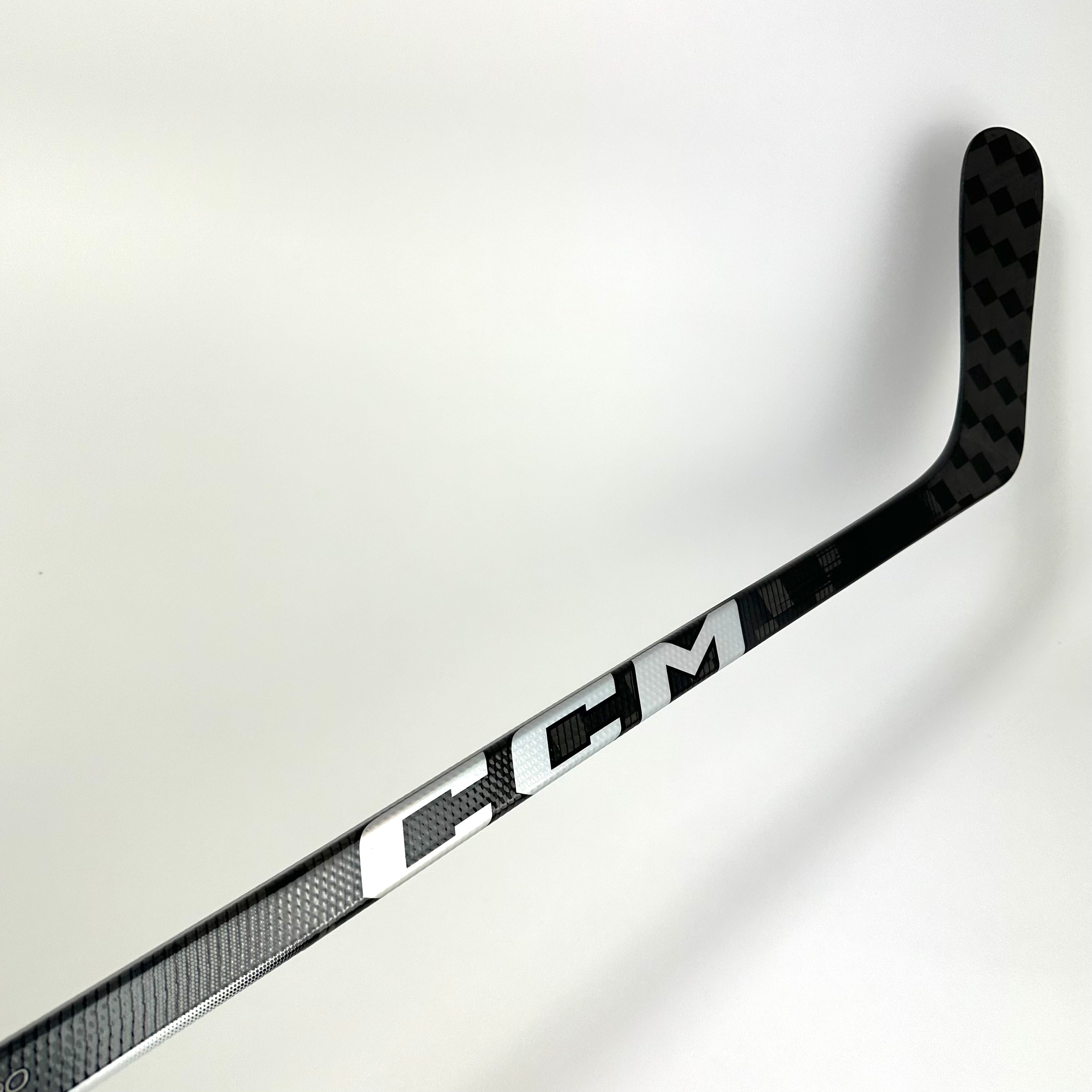 New Left Chrome CCM Jetspeed FT6 Pro | 85 Flex P90 Curve Grip | Larkin | L94