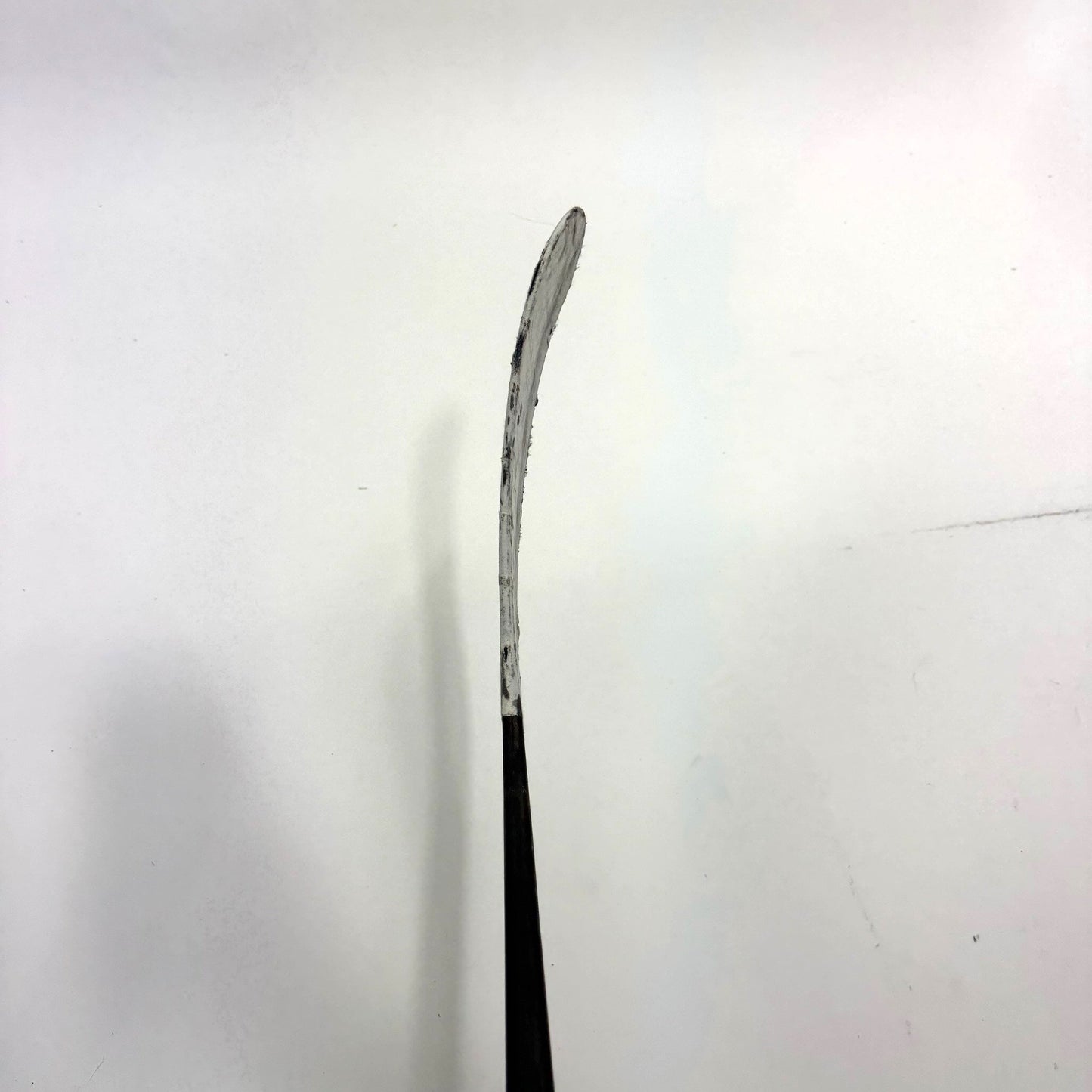 Used Left Red/Black Bauer Flylite | 95 Flex P28 Curve Grip | Colton Dach | BH147