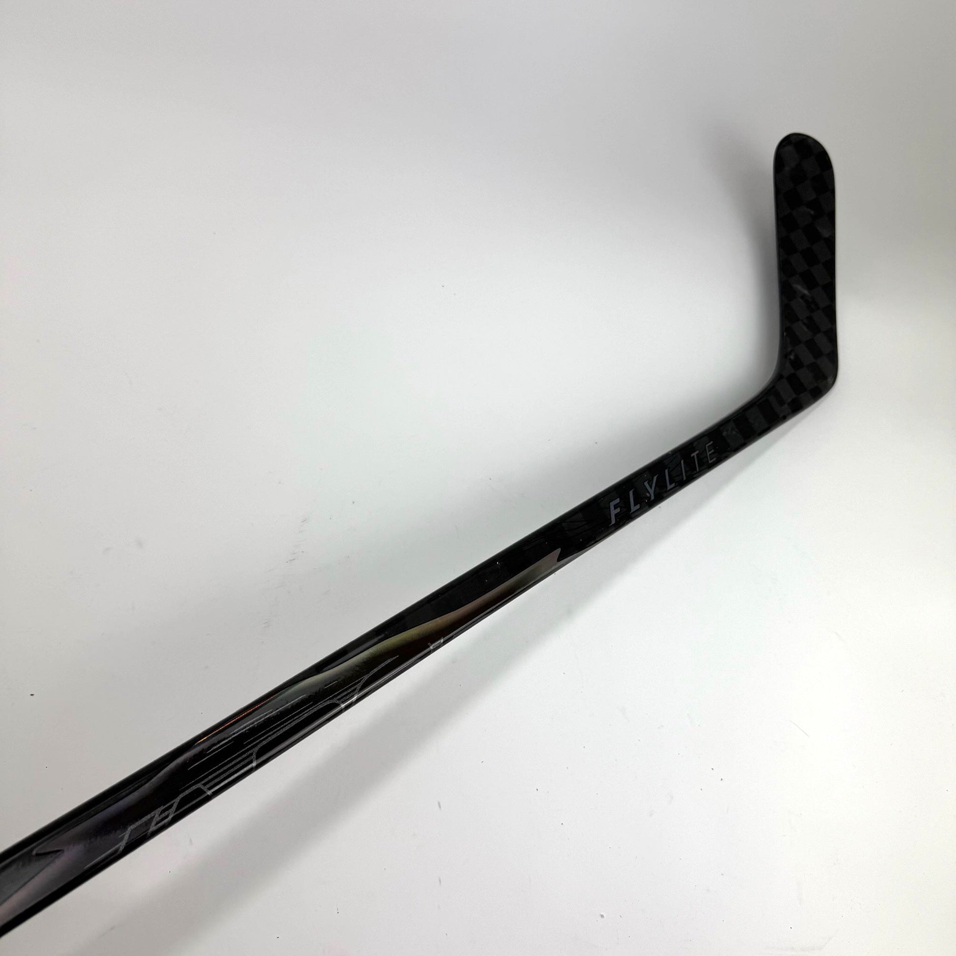 New Left Black Bauer Vapor Flylite | 107 Flex P92M Curve Grip | J764 - Top Flight Hockey