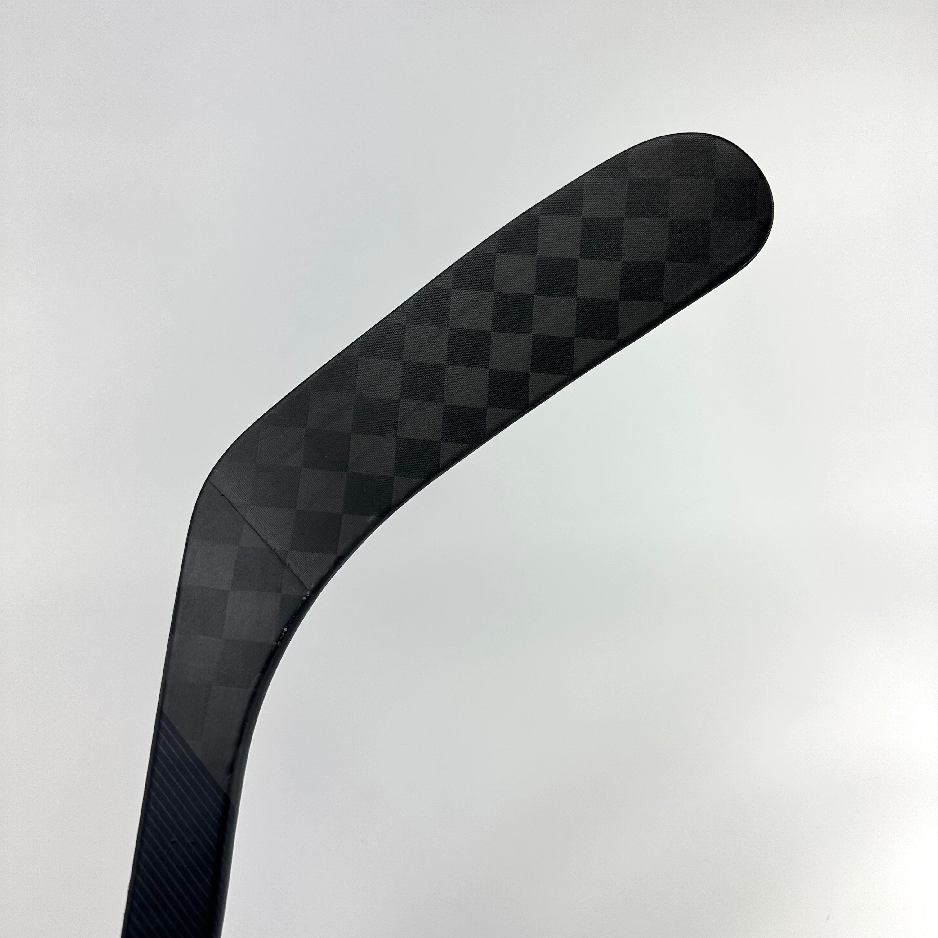 New Right CCM Tacks AS-V Pro | P90M Curve 80 Flex Grip | Winterton | M603