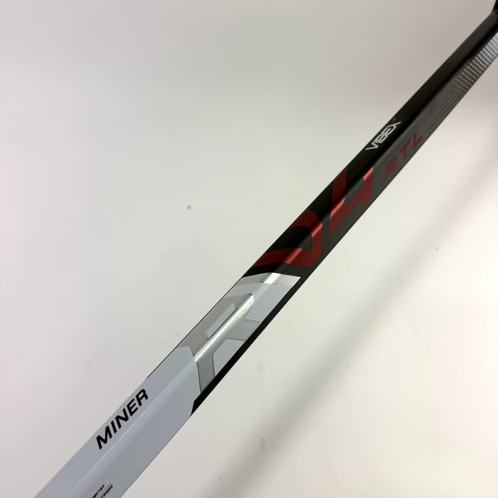 Maroon Warrior Ritual V4 | 26" Paddle W31 Curve | Miner | J791 - Top Flight Hockey