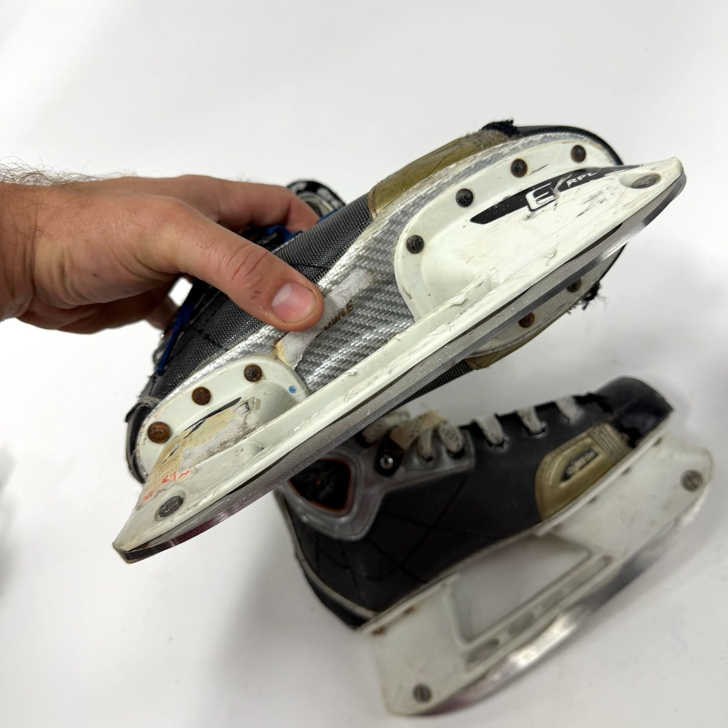 Used CCM Vector Pro Skates | Size 3 D | AB468