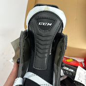 New CCM Ribcor 80K Skates | Size 9 D | M299