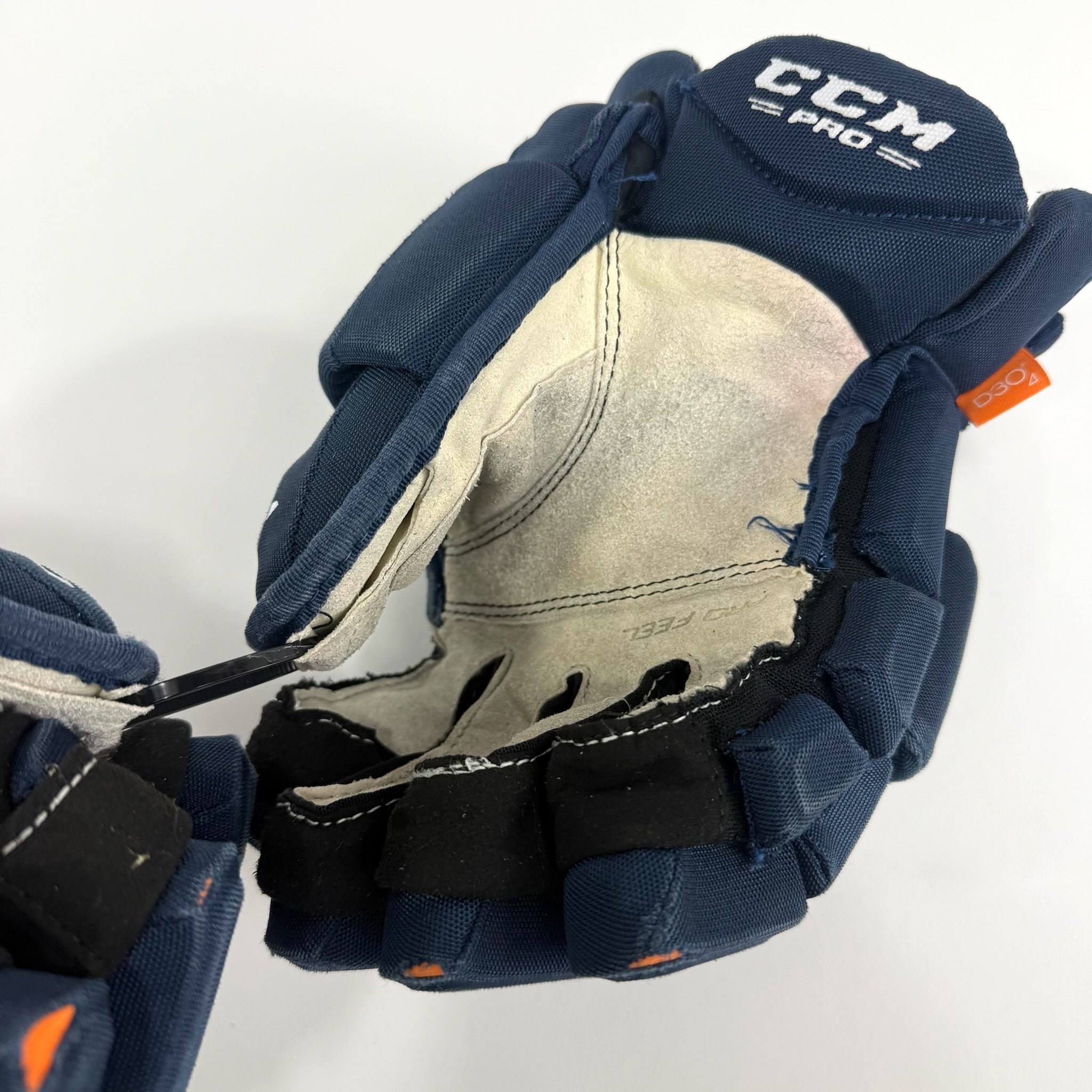 Used Navy CCM Jetspeed Pro Gloves | 13" | D378