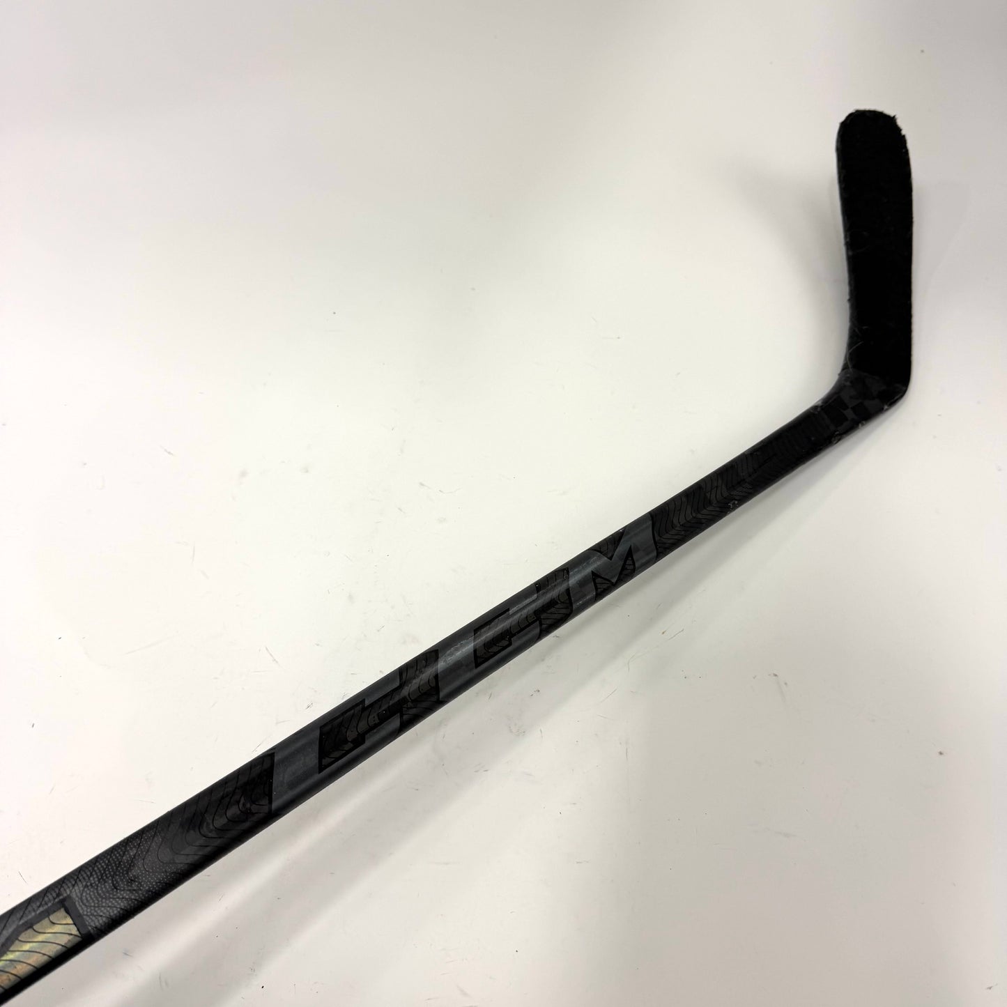 Used Left CCM Ribcor Trigger 6 Pro | 95 Flex Heel Curve Grip | R176