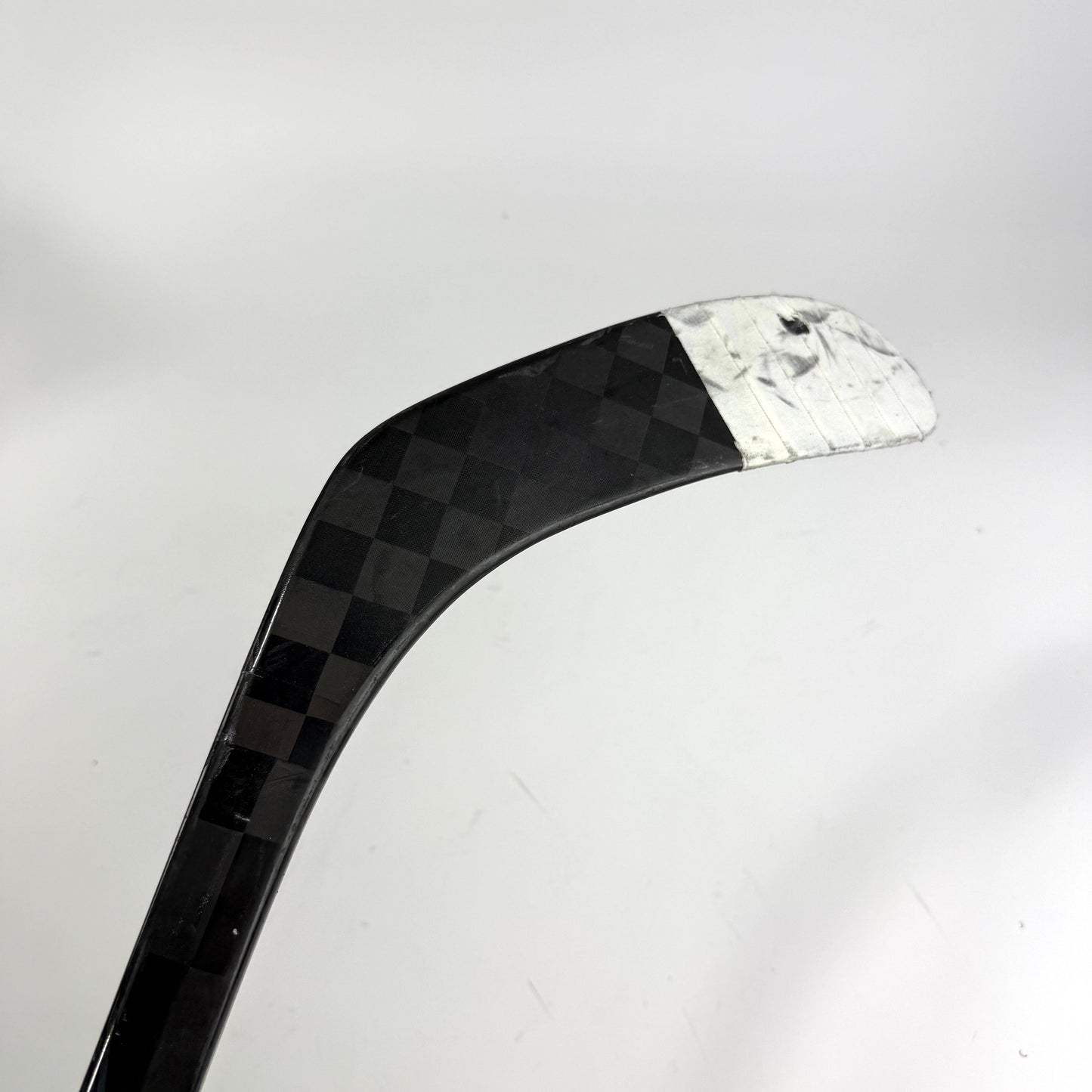 Repaired Left Blue Bauer Nexus Tracer | 82 Flex P28 Curve Grip | R14 - Top Flight Hockey