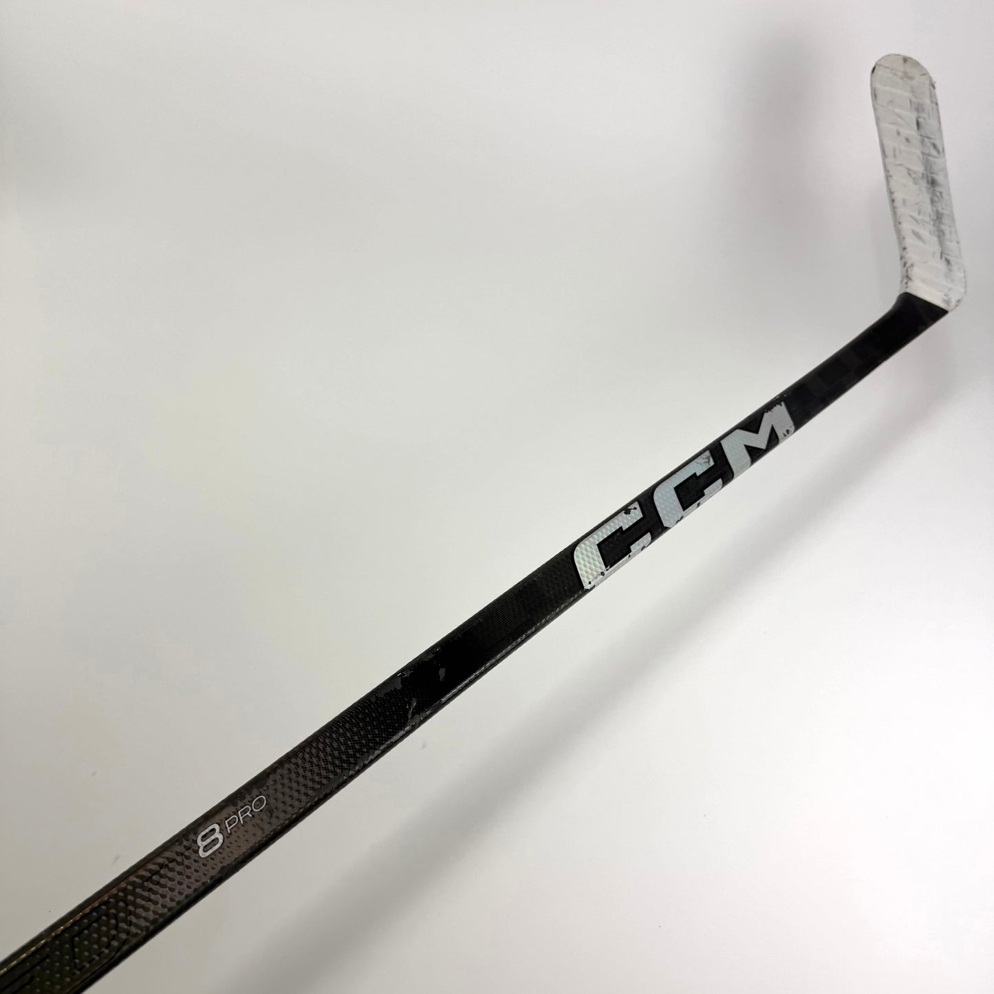 Used Left Black CCM Jetpseed FT8 Pro | 85 Flex P92M Curve Grip | A481 - Top Flight Hockey