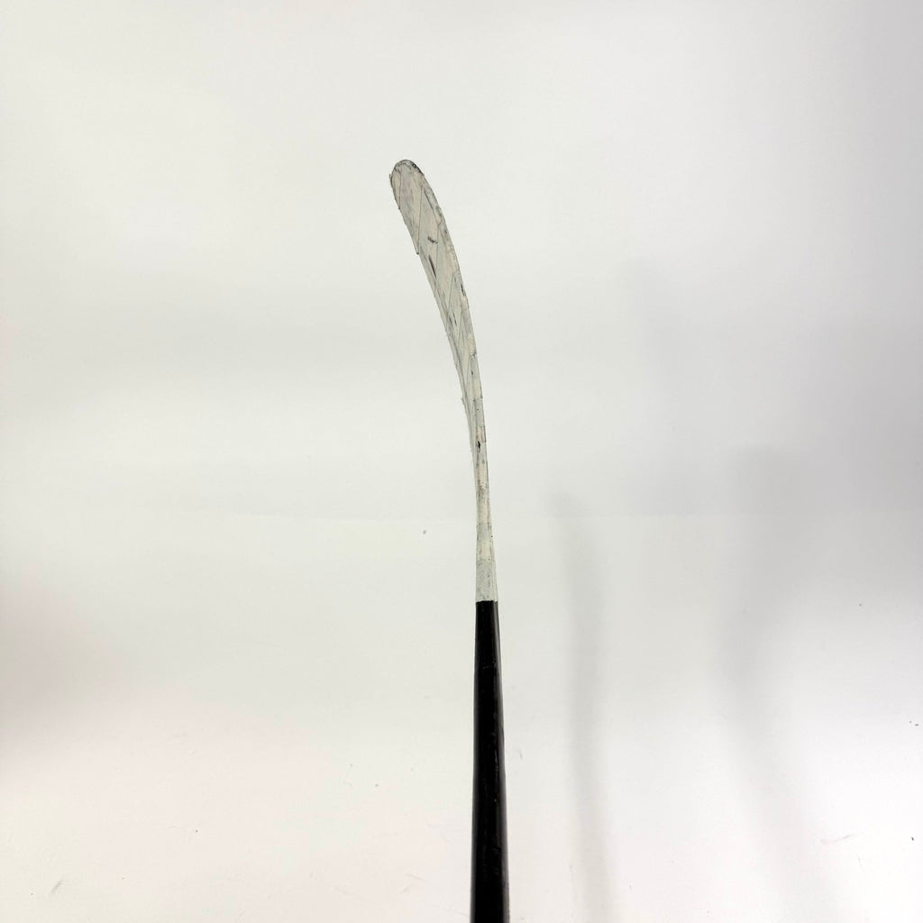 Repaired Right Black Bauer Vapor Hyperlite 2 | 87 Flex Custom Curve Grip | R28 - Top Flight Hockey