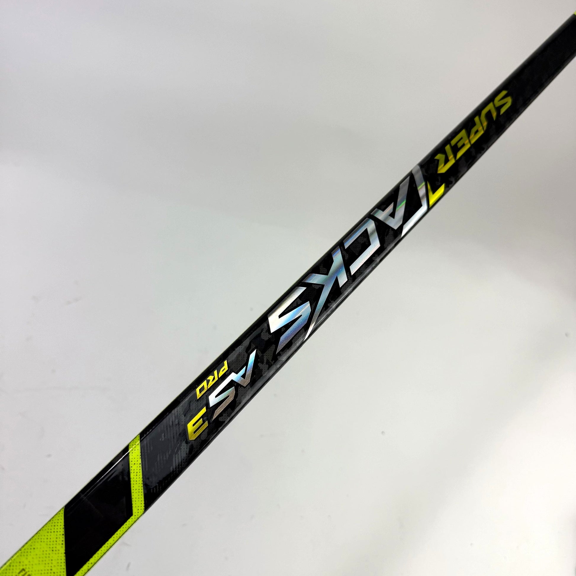 New Left CCM Super Tacks AS3 Pro | 85 Flex P28 Curve Grip | F65 - Top Flight Hockey