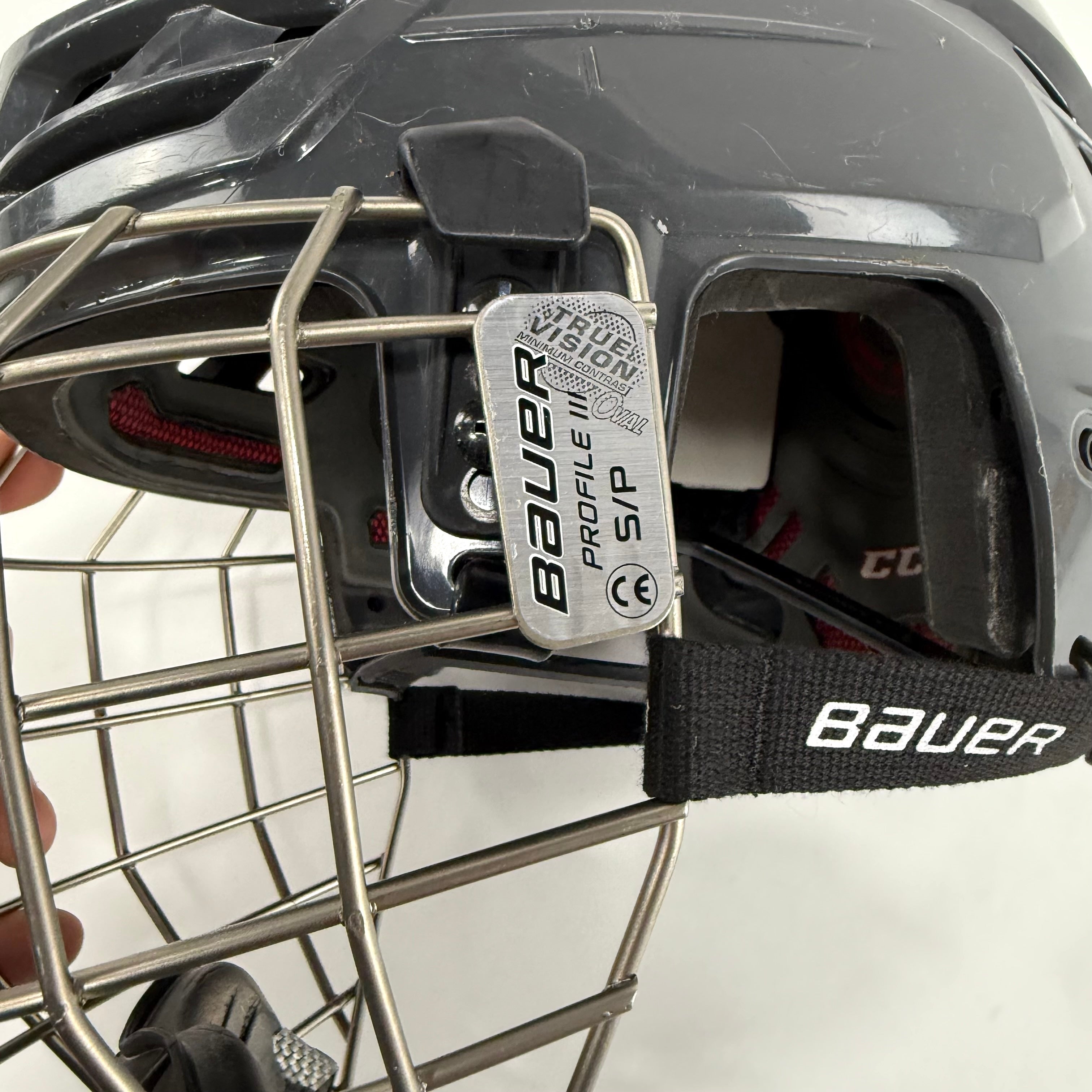 Used Vegas Grey CCM Resistance Helmet | Medium | U269