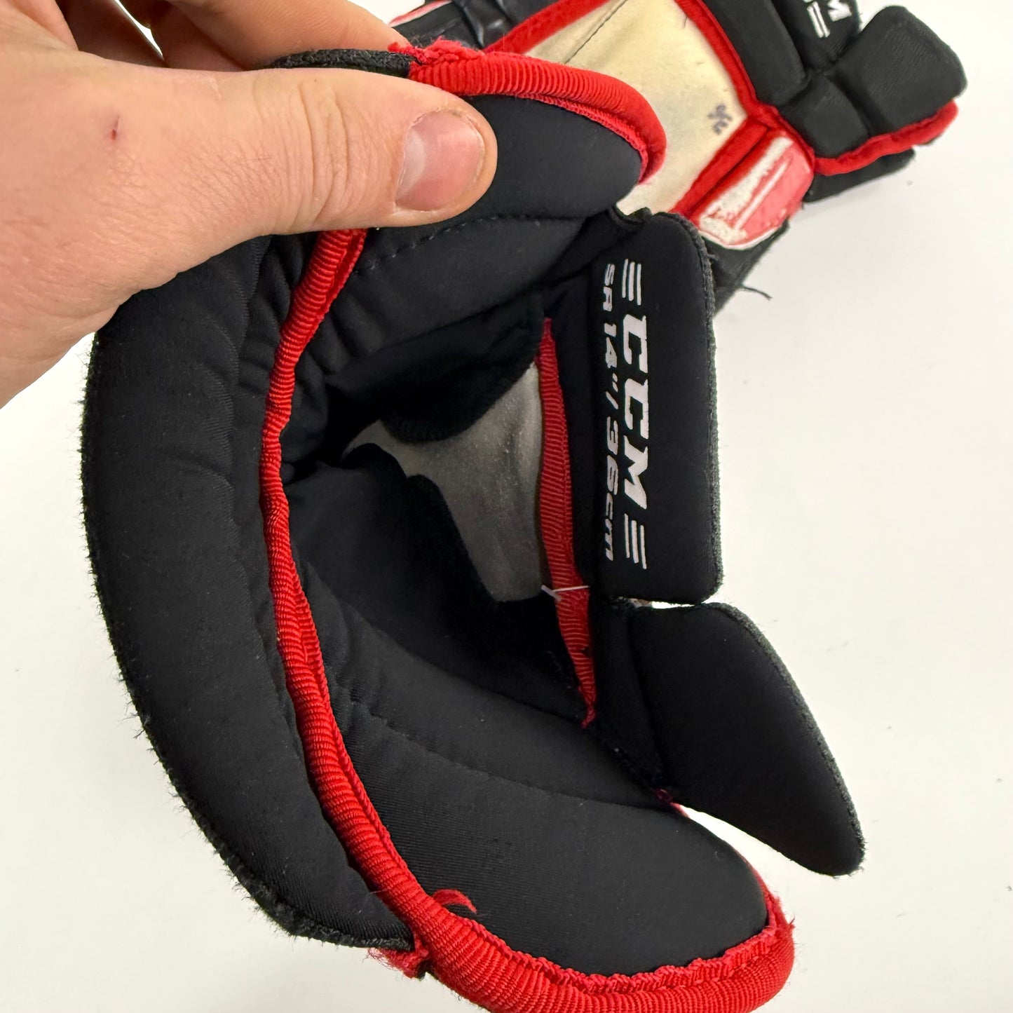 Used Blackhawks CCM HGCL Gloves 14" | L369 - Top Flight Hockey
