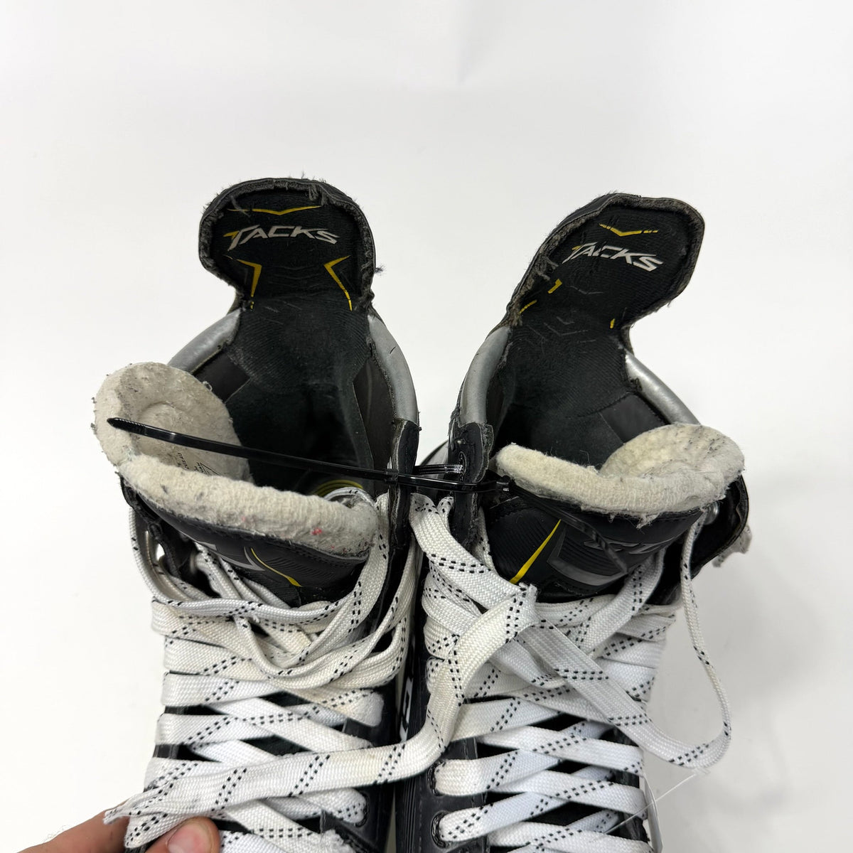 Used CCM Tacks 9070 Skates | Size 7.5 | AB158 - Top Flight Hockey