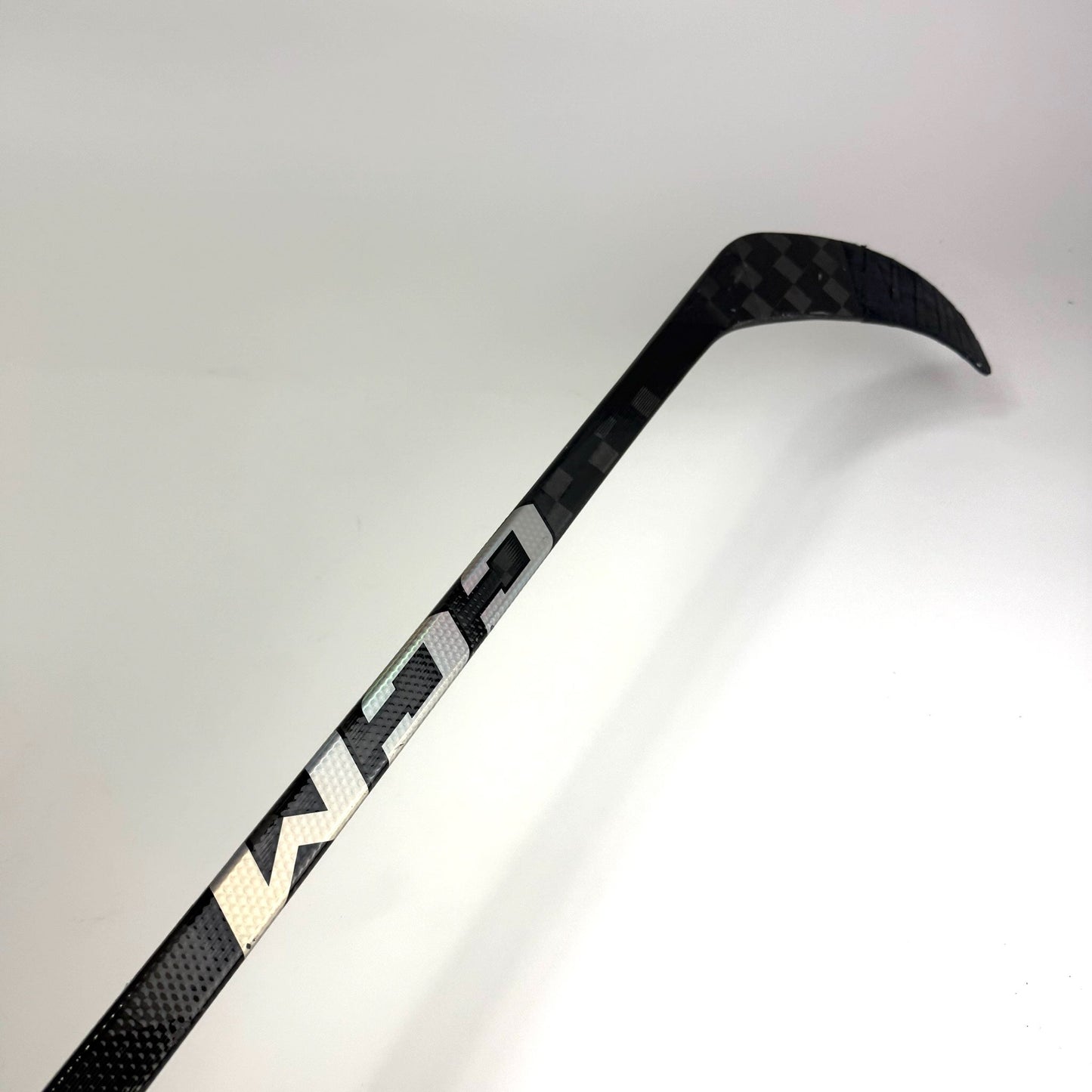 Used Left Black CCM Jetspeed FT7 Pro | 95 Flex P92M Curve Grip | D254
