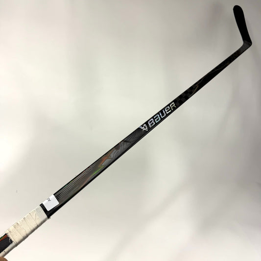 Used Left Black Bauer Vapor Flylite | 107 Flex P92M Curve Grip | AB736