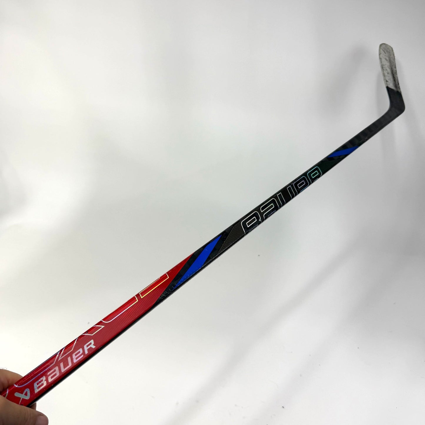 Used Left Blue/Red Bauer Nexus Tracer | 55 Flex P88 Curve Grip | AB693