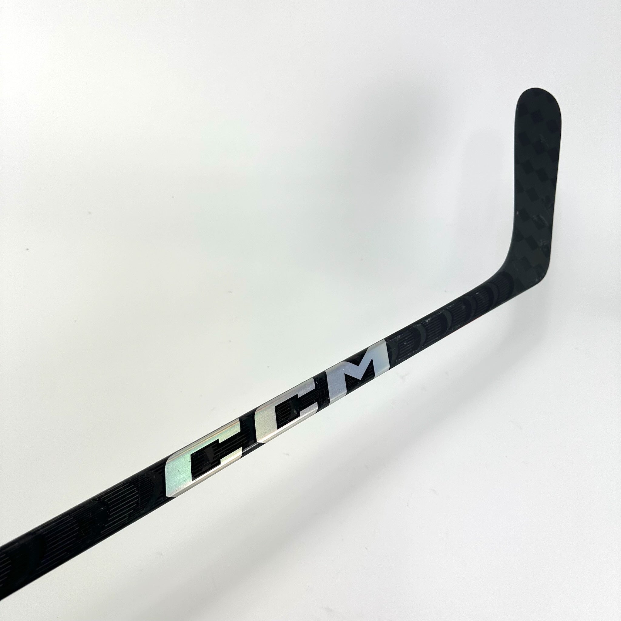 New Left CCM Jetspeed FT5 Pro | 75 Flex P90 Curve Grip | K430