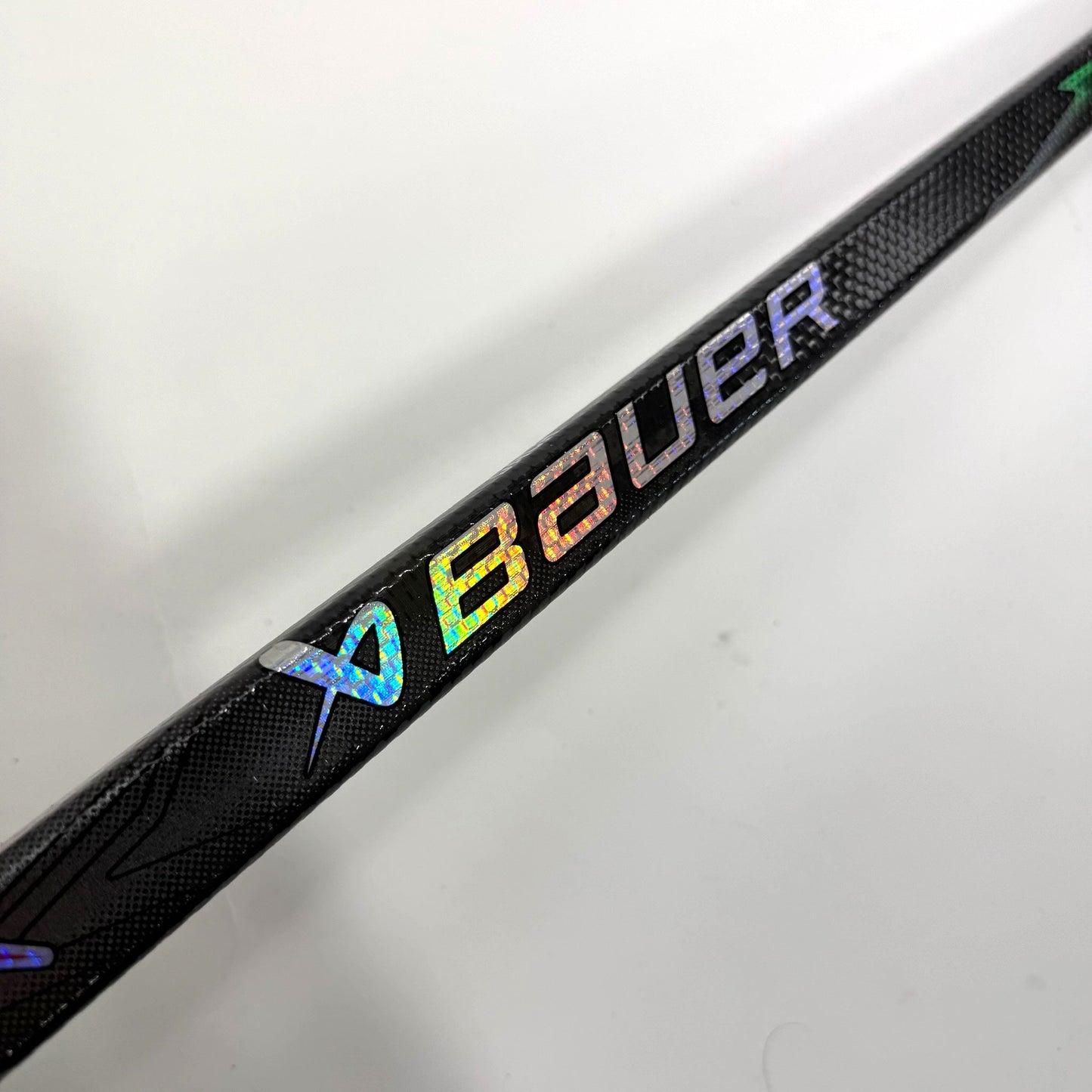 Used Left Red/Black Bauer Flylite | 95 Flex P28 Curve Grip | Colton Dach | BH146