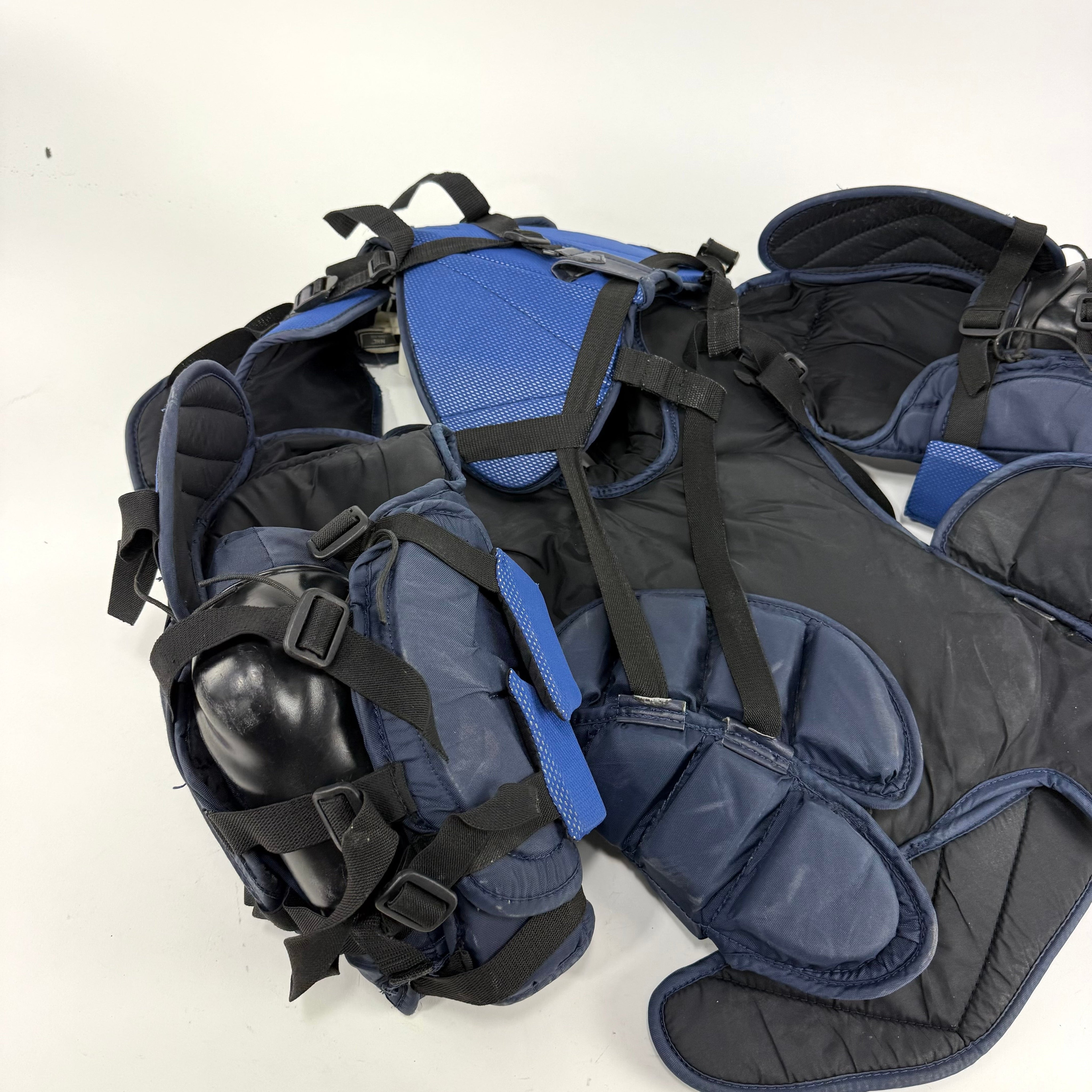 Used Reebok Pulse Chest Protector | SR Small | U296 - Top Flight Hockey