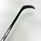 New Left Black Bauer Vapor Hyperlite | 82 Flex Malkin Pro Curve Grip | Kucherov | K81