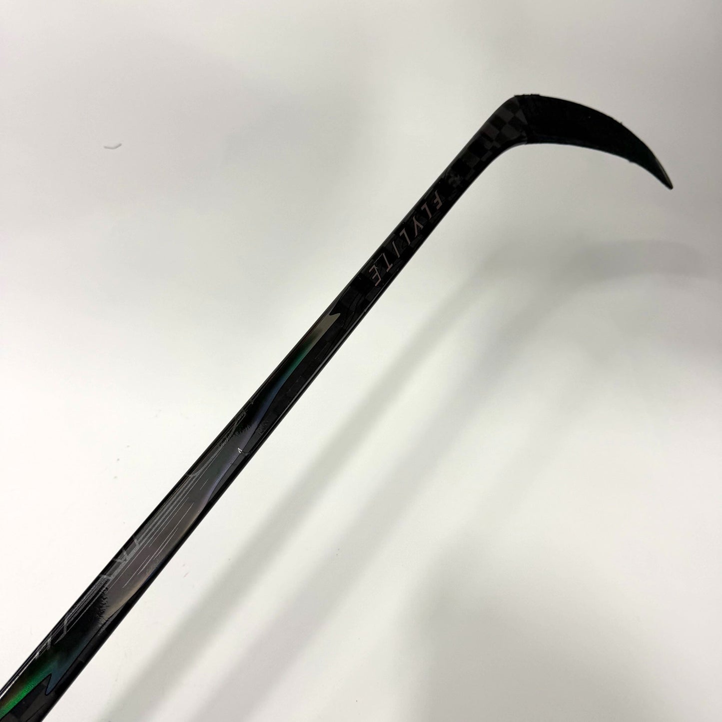 Used Left Black Bauer Vapor Flylite | 107 Flex P92M Curve Grip | AB736