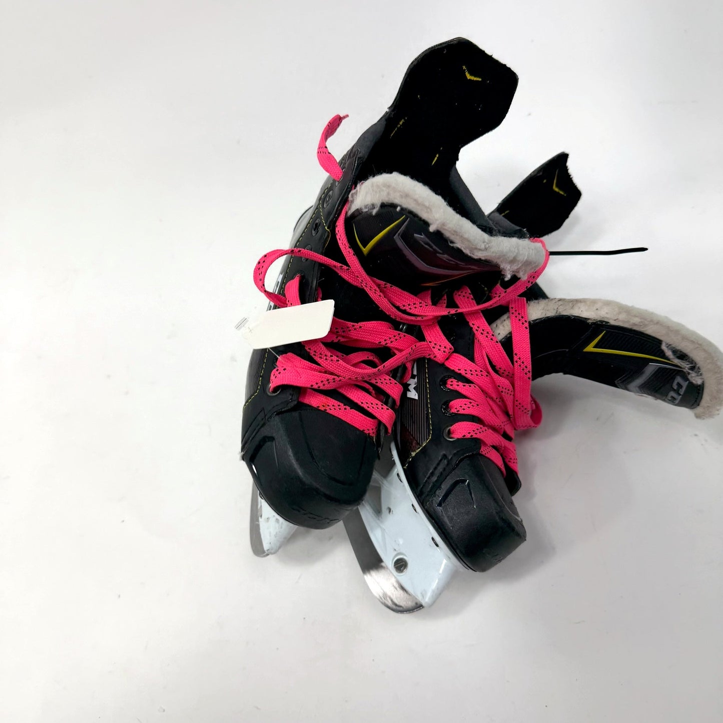 Used CCM Tacks Classic Skates | Size 5 D | AB500