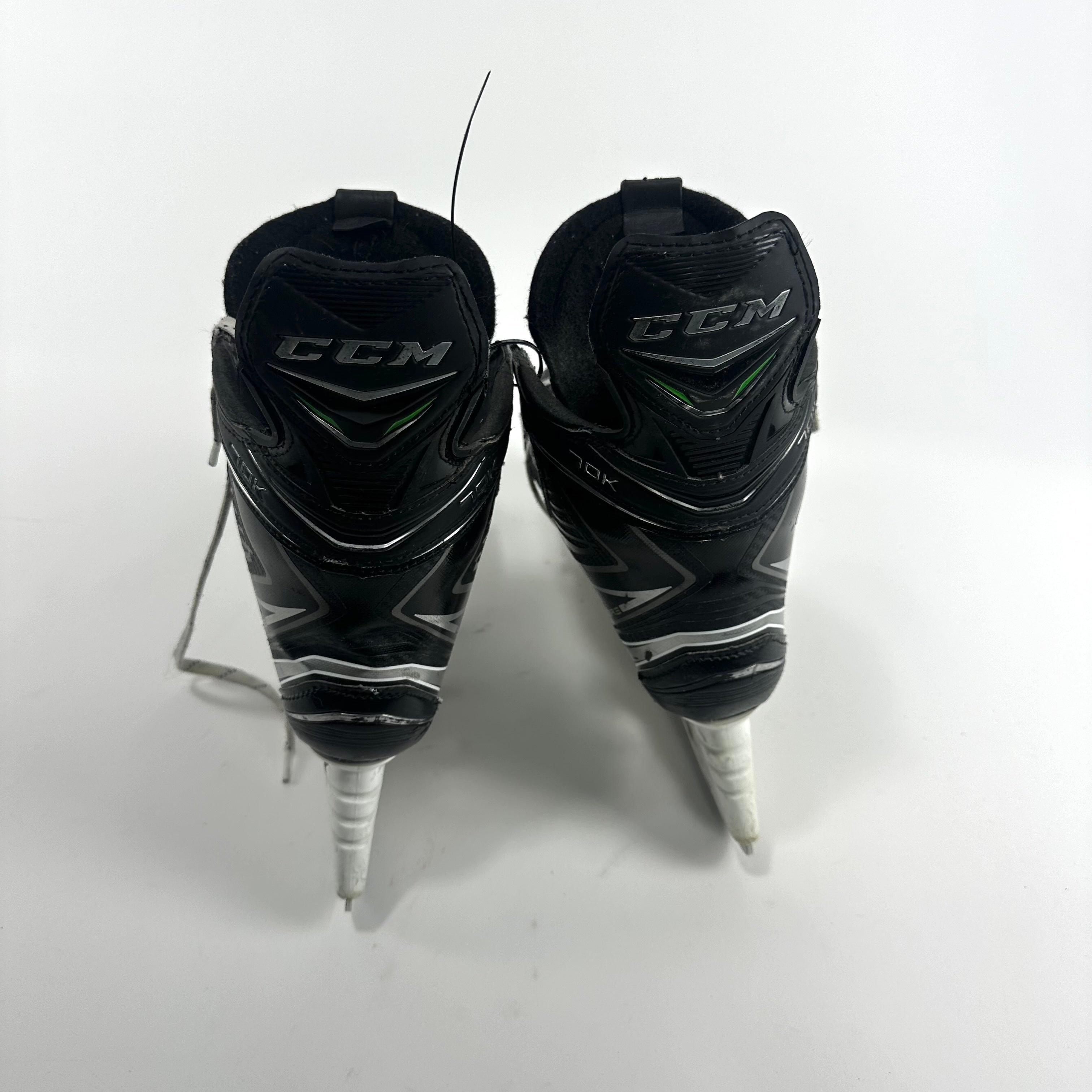 Used CCM Ribcore 70K Skates | Size 9D - #Q851