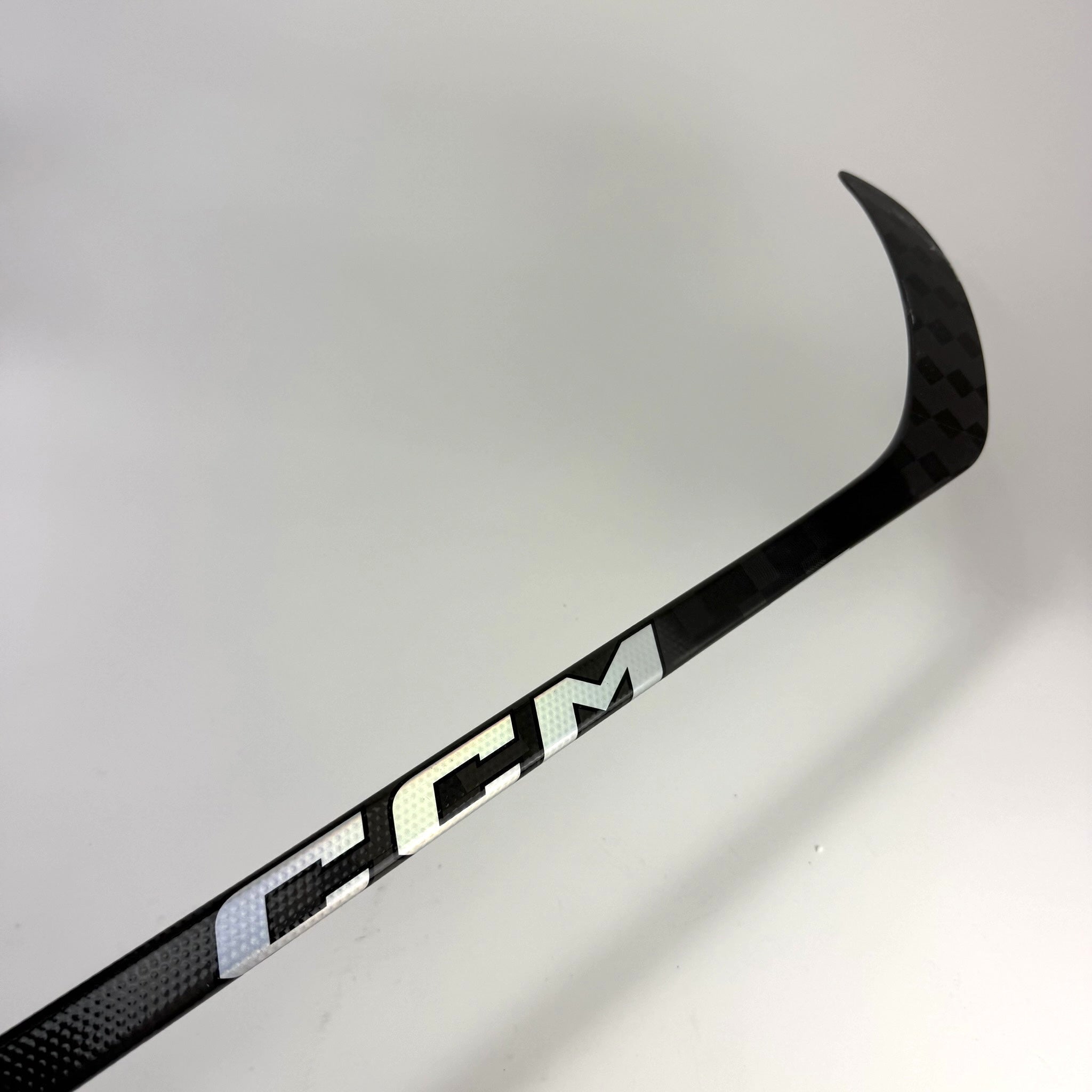 New Right Black CCM Jetspeed FT8 Pro | 65 Flex P92 Curve Grip | J777