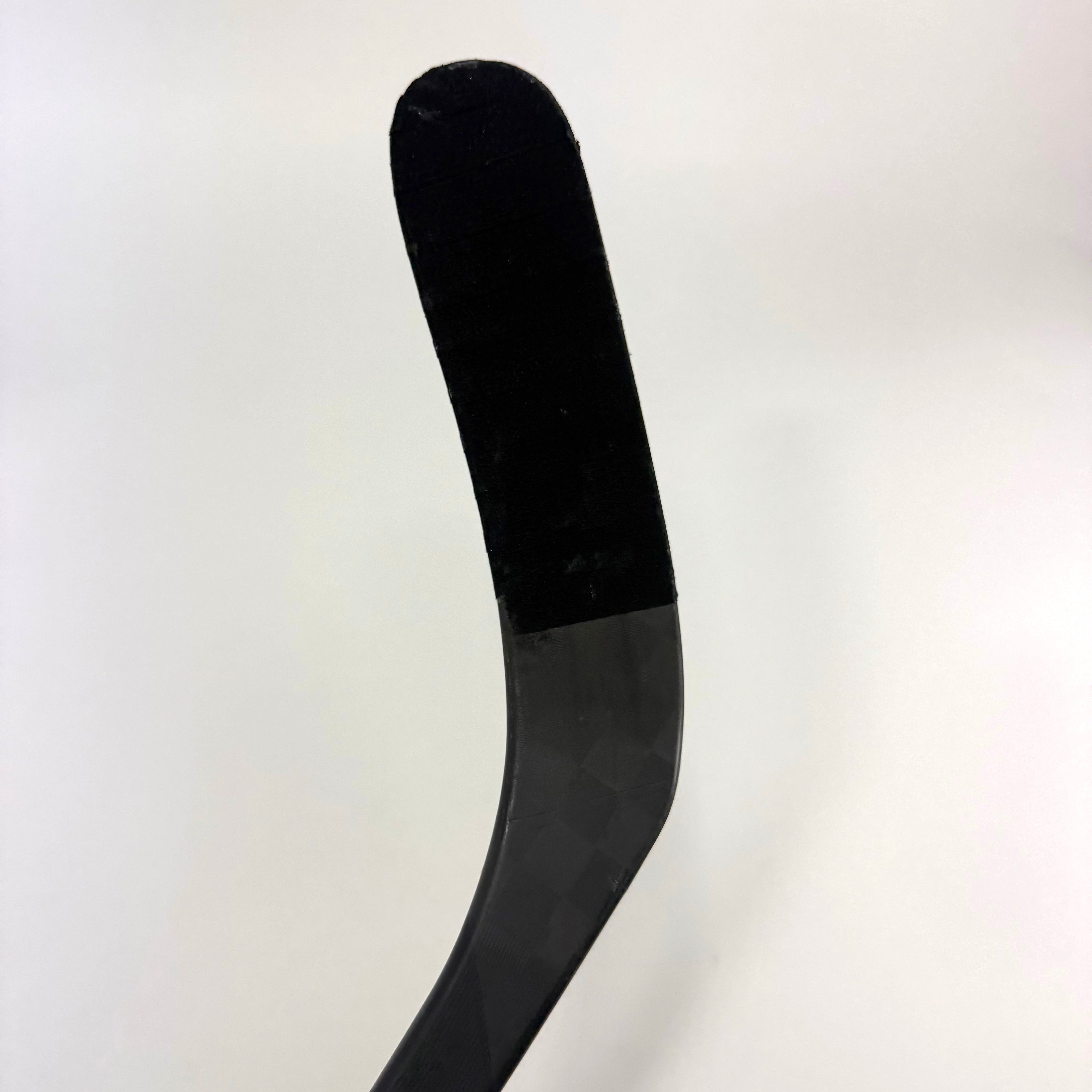 Used Left Black CCM Jetspeed FT7 Pro | 85 Flex P88 Curve Grip | A478 - Top Flight Hockey
