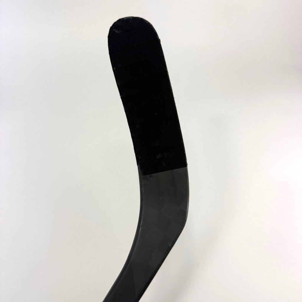 Used Left Black CCM Jetspeed FT7 Pro | 85 Flex P88 Curve Grip | A478 - Top Flight Hockey