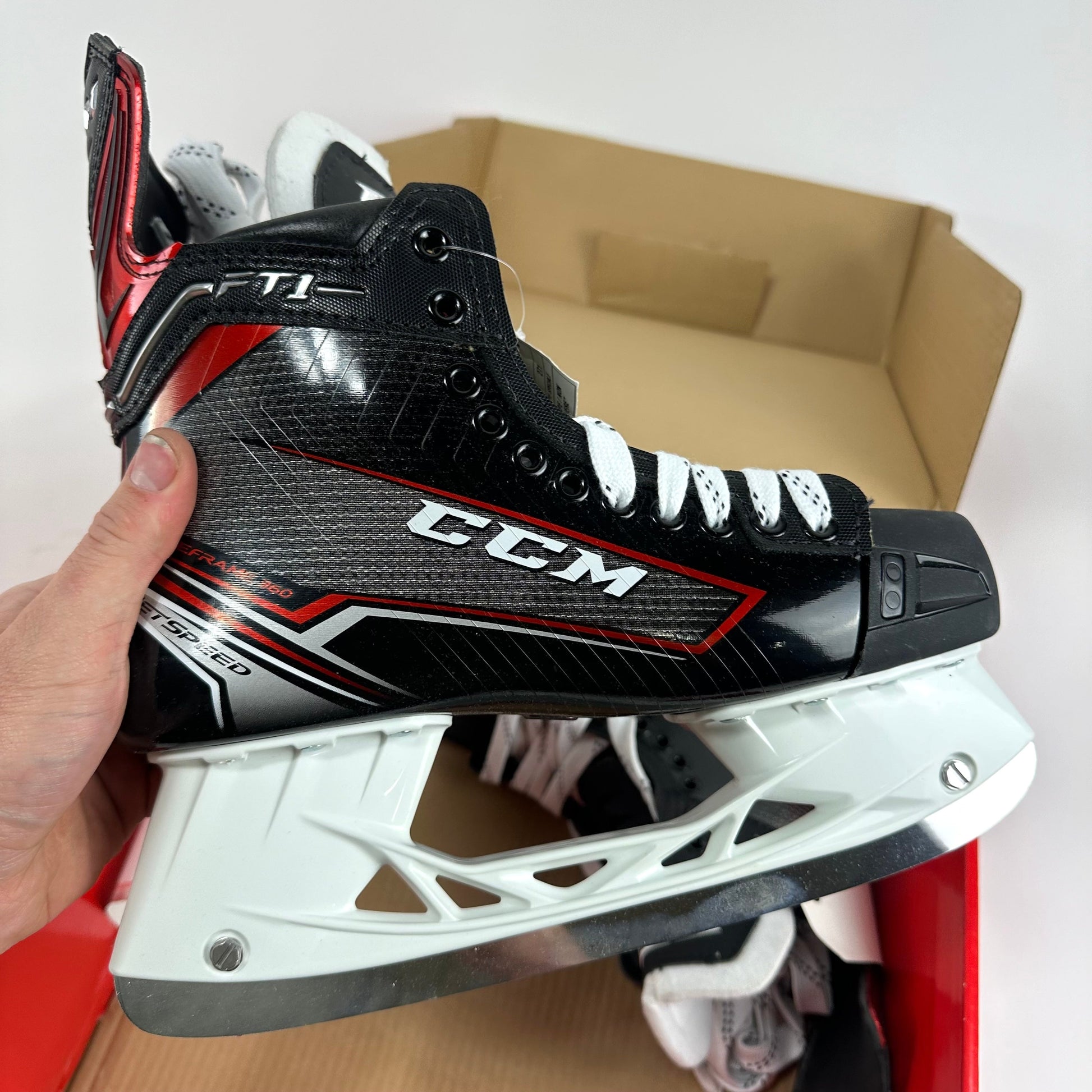 New CCM Jetspeed FT1 Skates | 8 D | Huberdeau | C42 - Top Flight Hockey