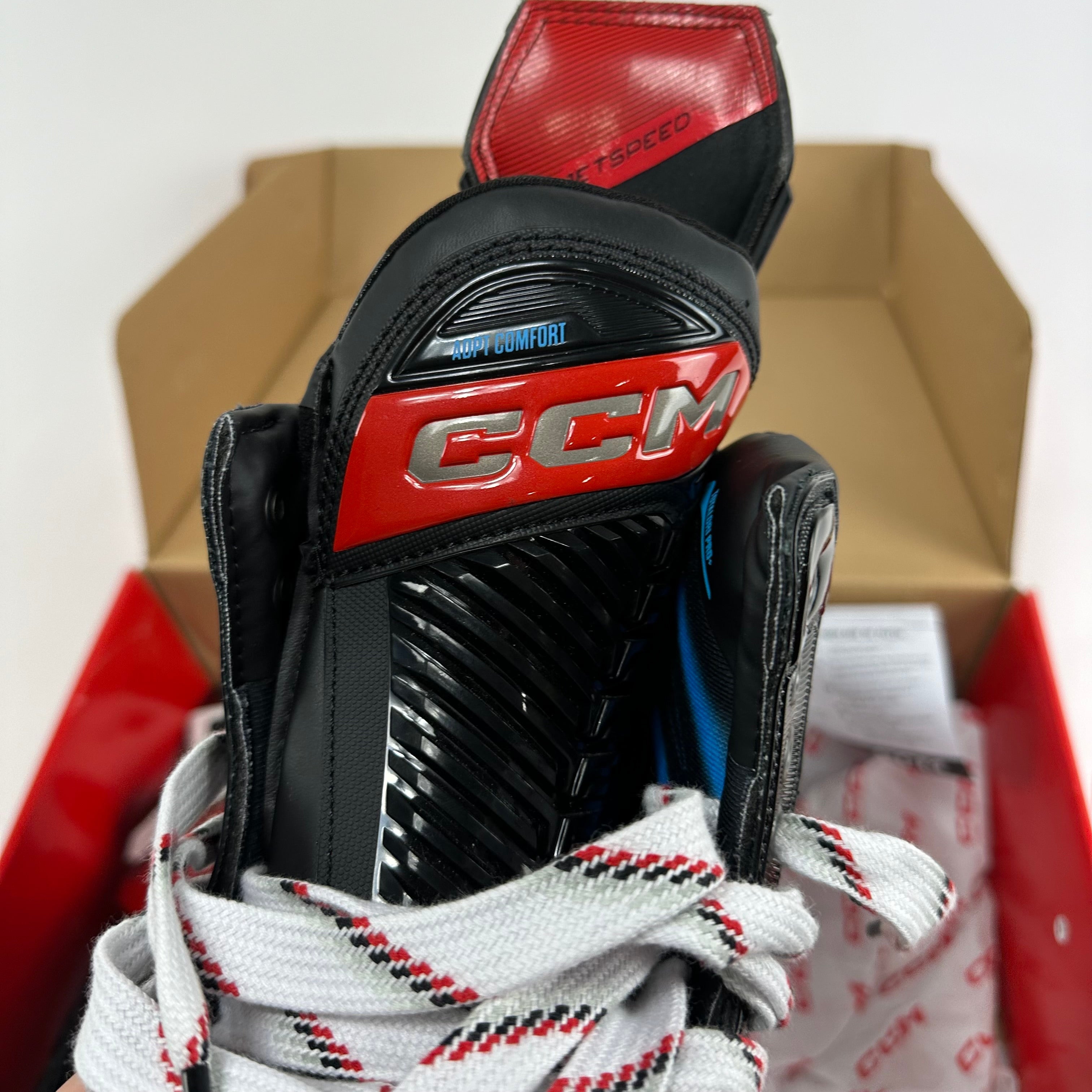 Brand New CCM FT6 Pro Hockey Skates - Size 12 Regular - #K21