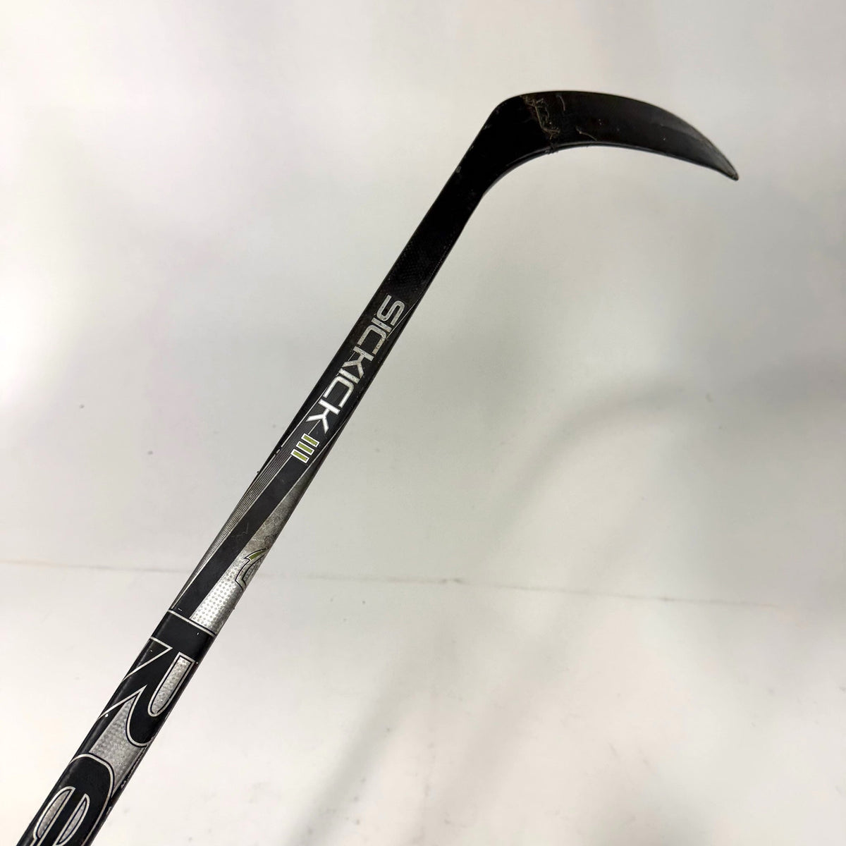 Used Left Reebok 11k | 100 Flex Custom Curve Grip | AB550