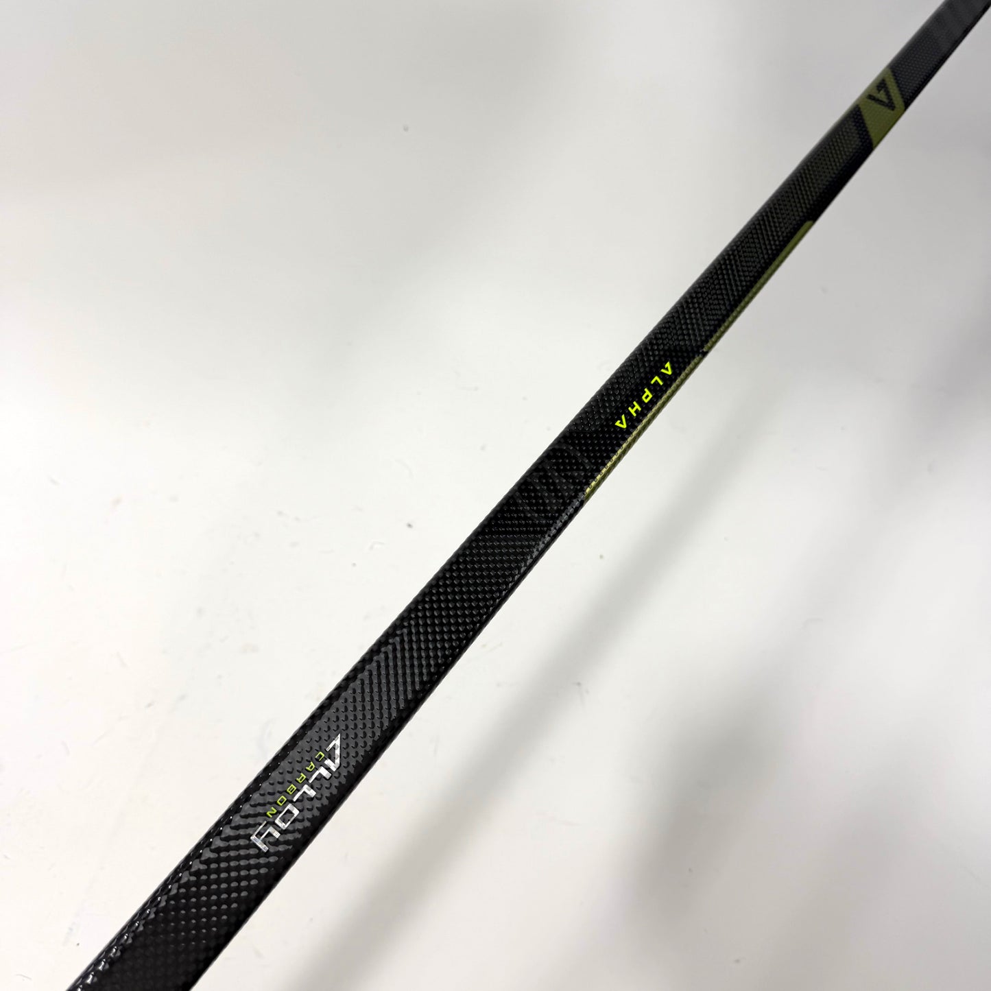 New Left Warrior Alpha Lx3 Pro | 85 Flex P28 Curve Grip | AB643