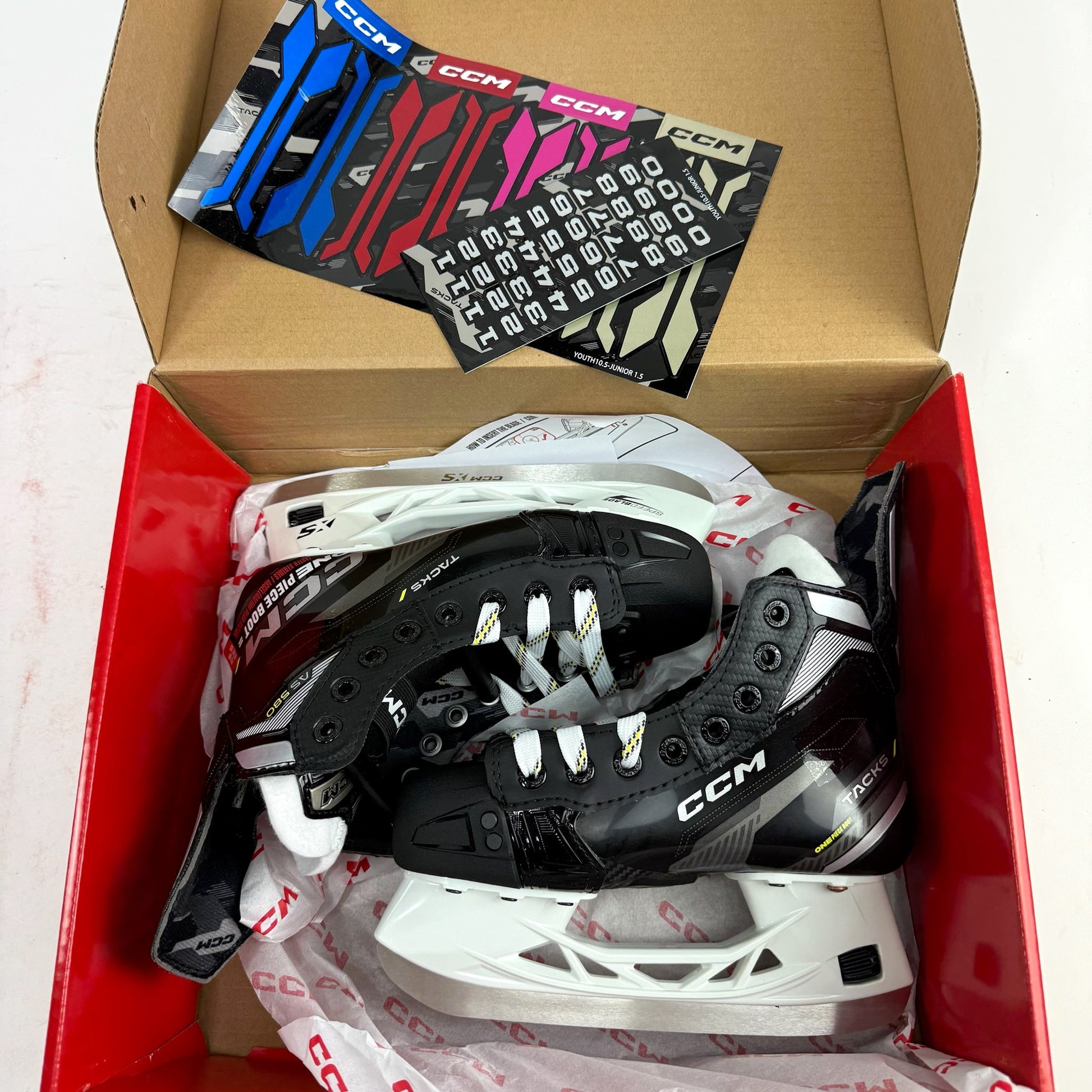 New CCM Tacks AS580 Skates | Junior 13.5-1.5 Regular | F483 - Top Flight Hockey