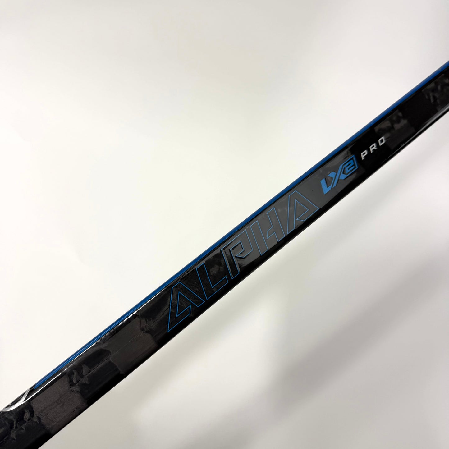 Used Left Blue Warrior Alpha LX2 Pro | 90 Flex? P28 Curve Grip | Werenski | AB731