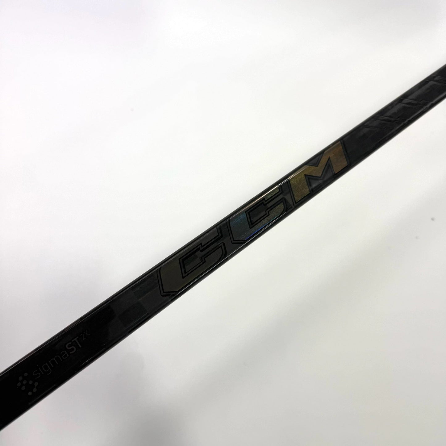 Used Right CCM Tacks XF Ghost | 95 Flex P28M Curve Grip | BH449