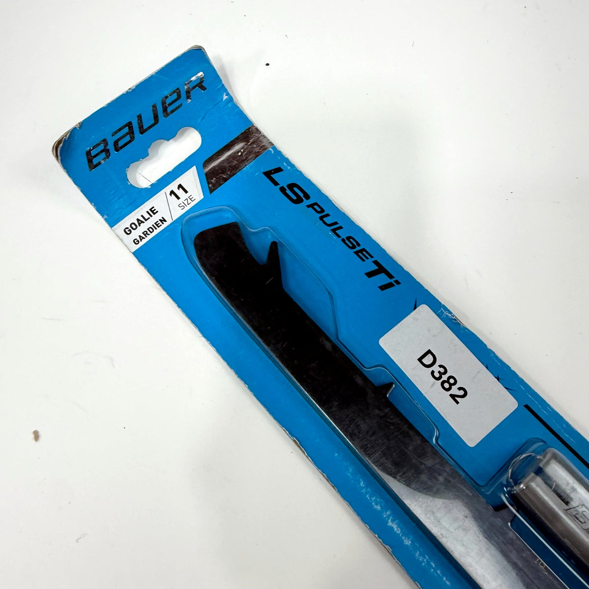 New In Package Bauer LS Pulse Ti Goalie Steel | Size 11 | D382