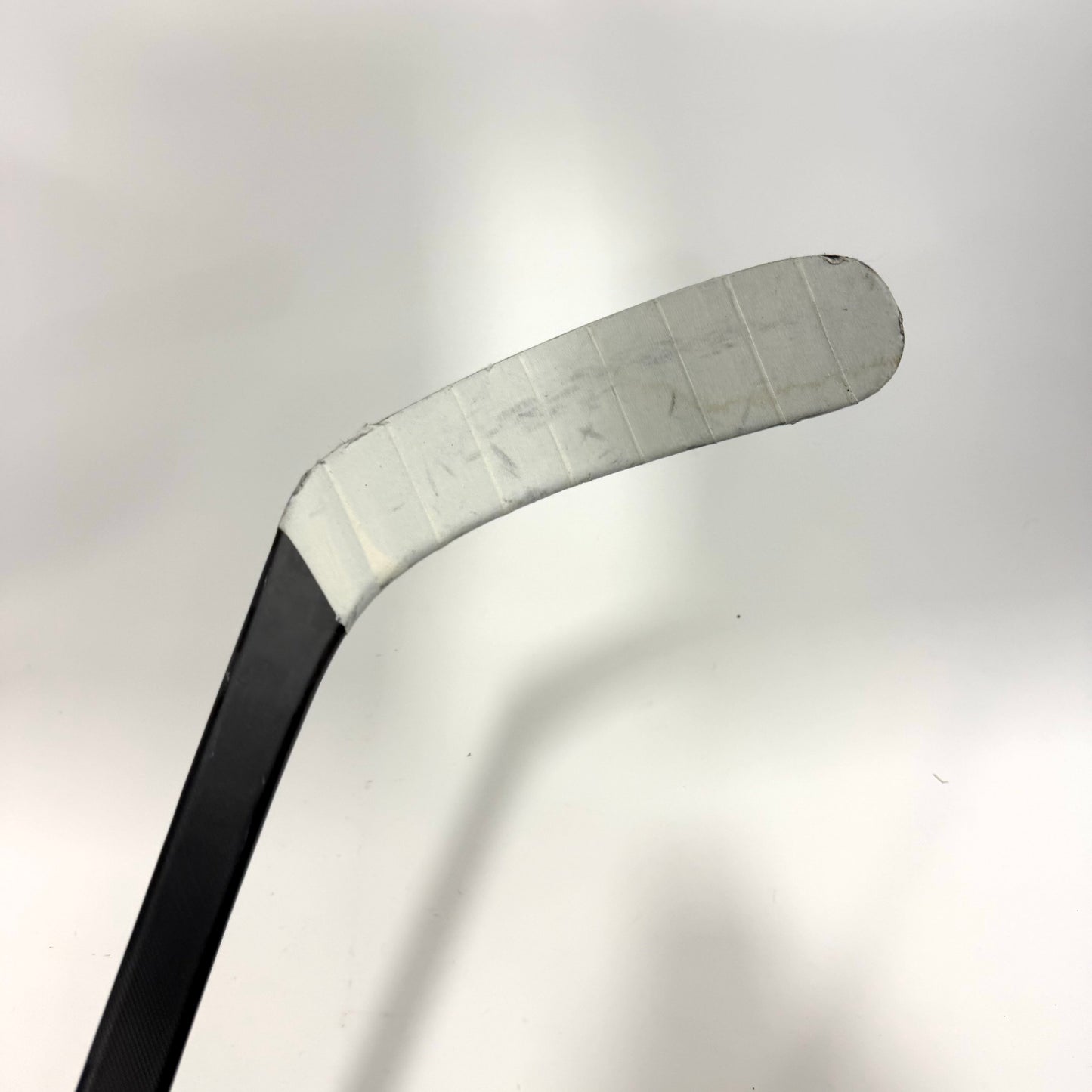Used Right CCM Tacks XF Ghost | 85 Flex P92 Curve Grip | AB949