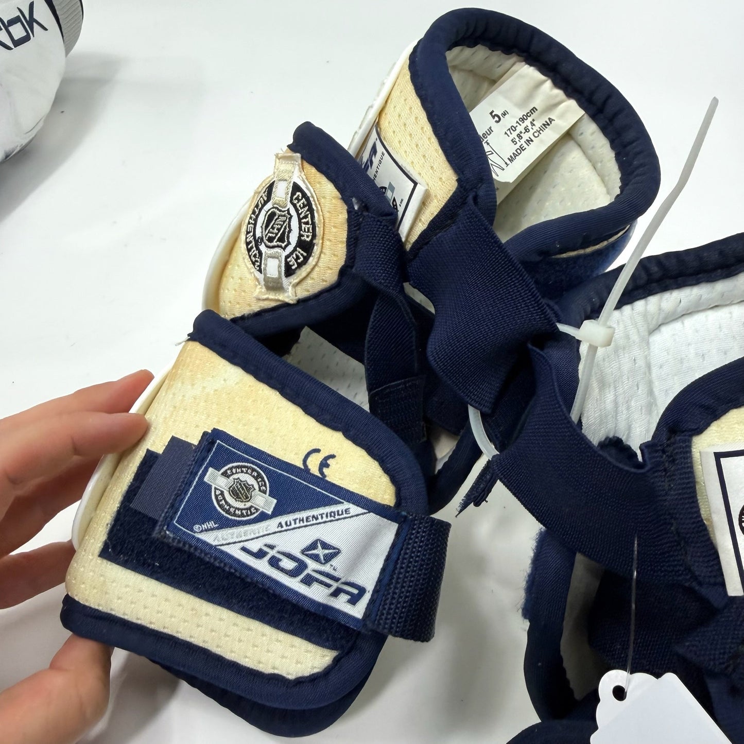 Lightly Used Jofa 8066 Dual Cap Elbow Pads | Senior Medium | AB873