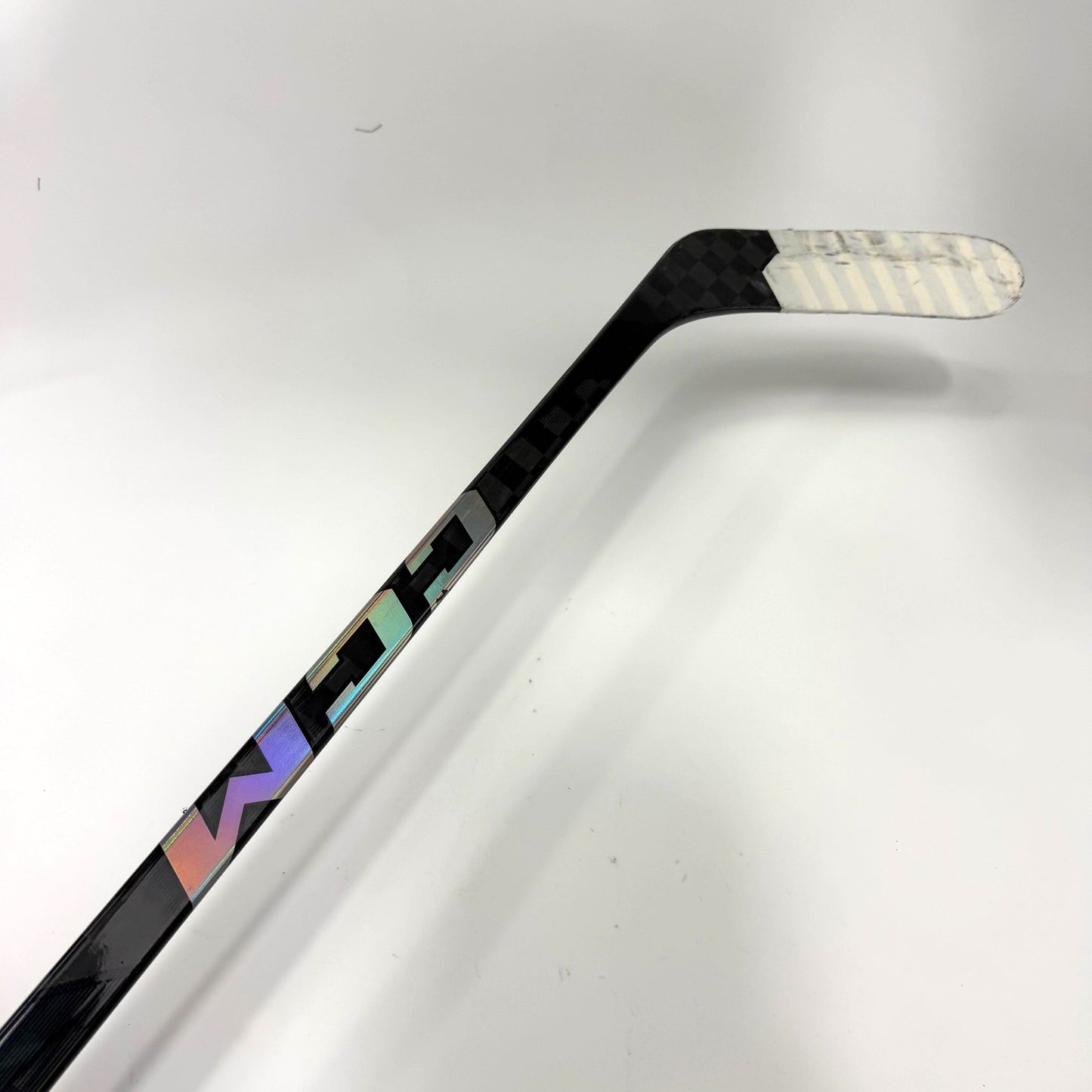 Used Right CCM Jetspeed FT7 Pro | 95 Flex P28M Curve Grip | AB823