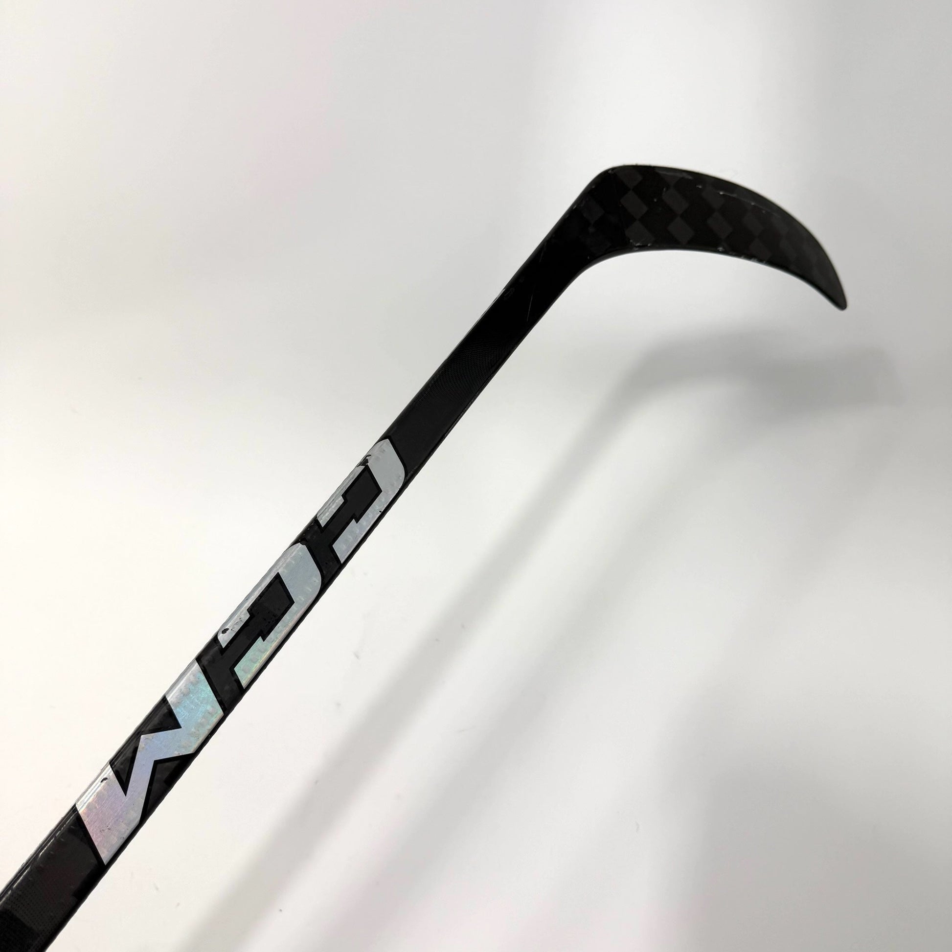 Used Left Black CCM Jetspeed FT8 Pro | 75 Flex P92M Curve Grip | AB980 - Top Flight Hockey