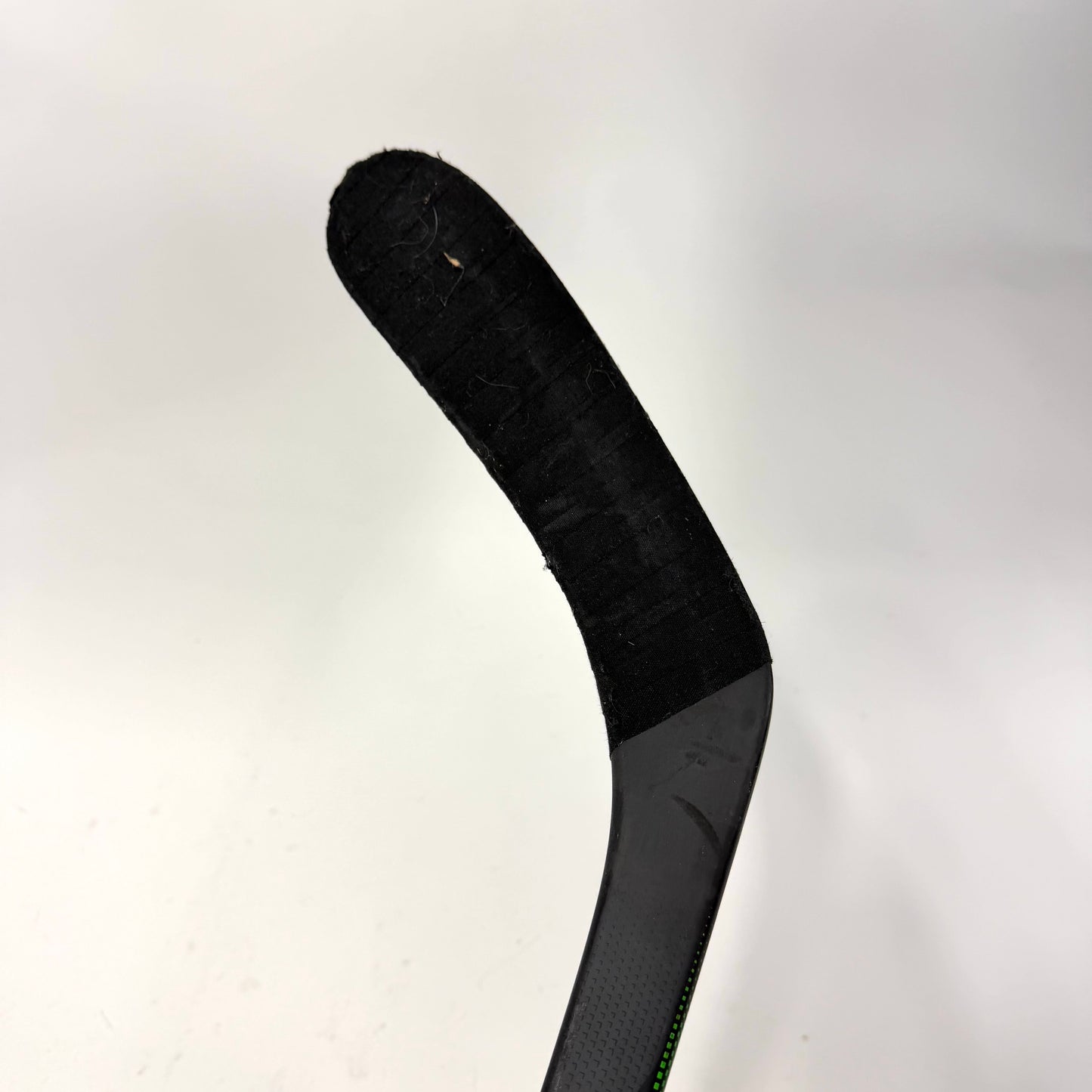 Used Left CCM Ribcor Trigger 5 Pro | 95 Flex Heel Curve Grip | R179