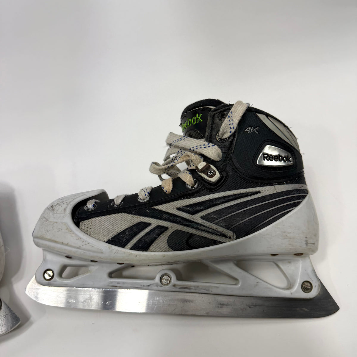 Used Reebok 4k Goalie Skates | Size 9 | AB215 - Top Flight Hockey