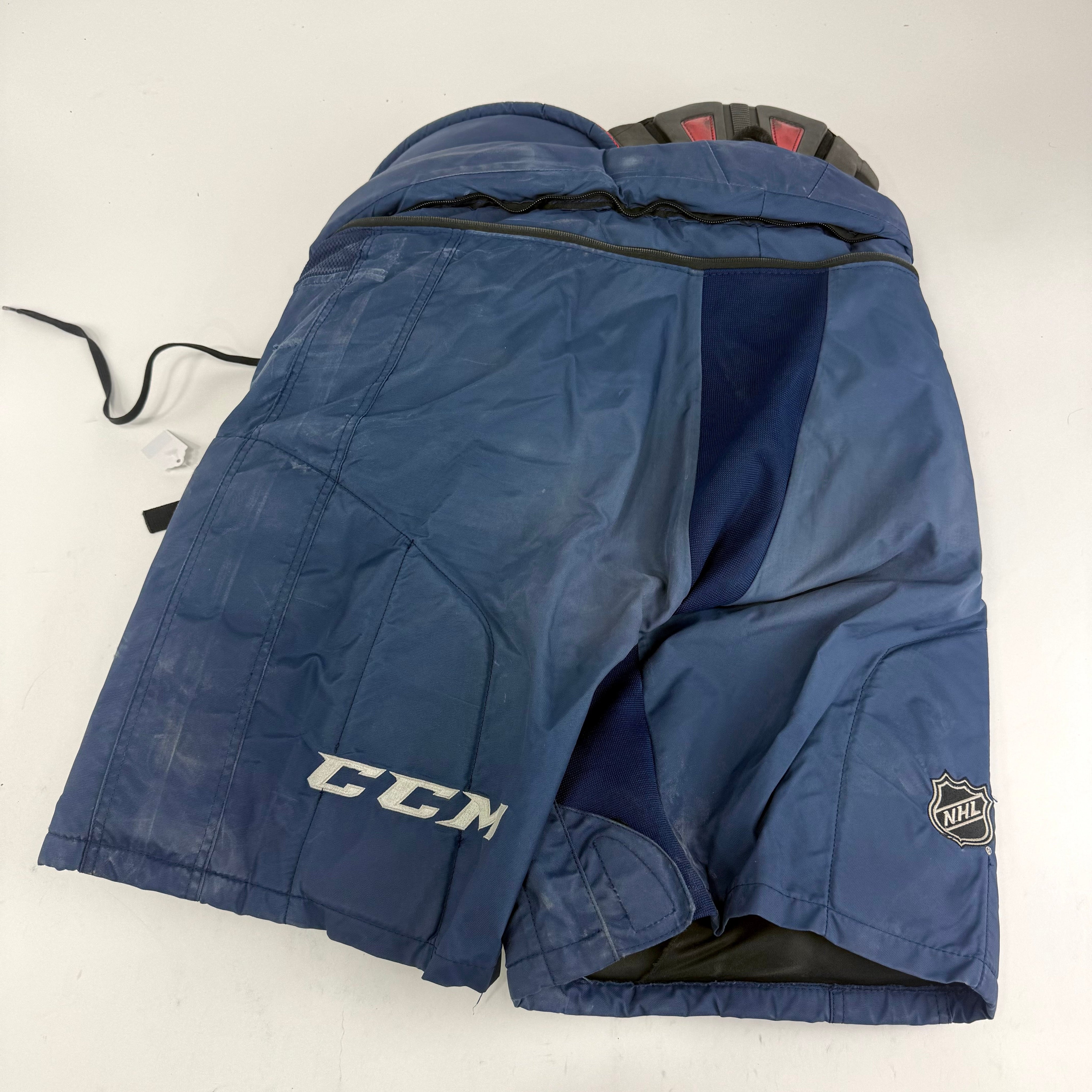 Used STL Blues Navy CCM HP45 - Large +1" - #J590 - Top Flight Hockey