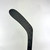 New Left CCM Jetspeed FT5 Pro | P28 Curve 60 Flex Grip | M378