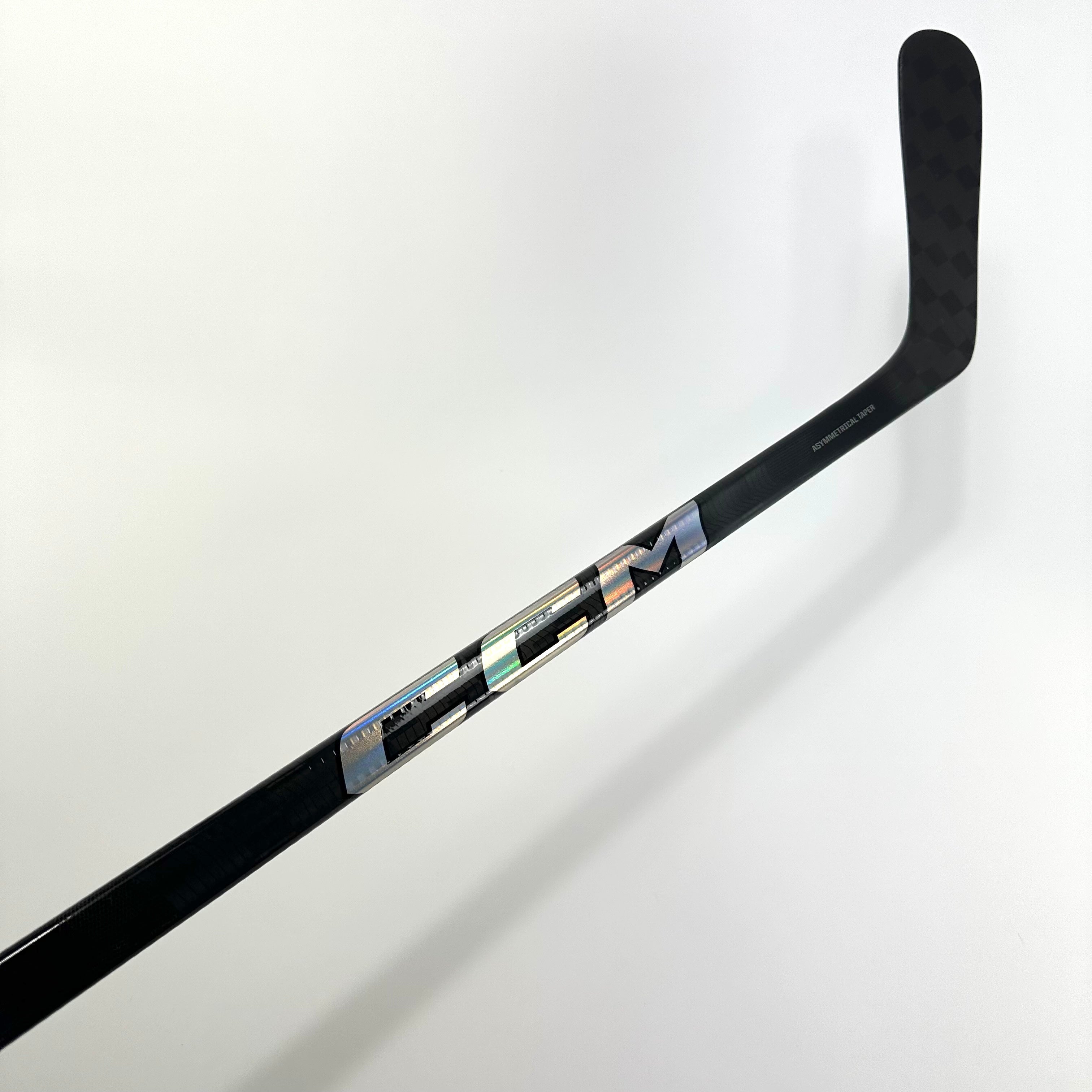 New Left CCM Ribcore Trigger 8 Pro | 80 Flex P19 Curve Grip | Connor | C259