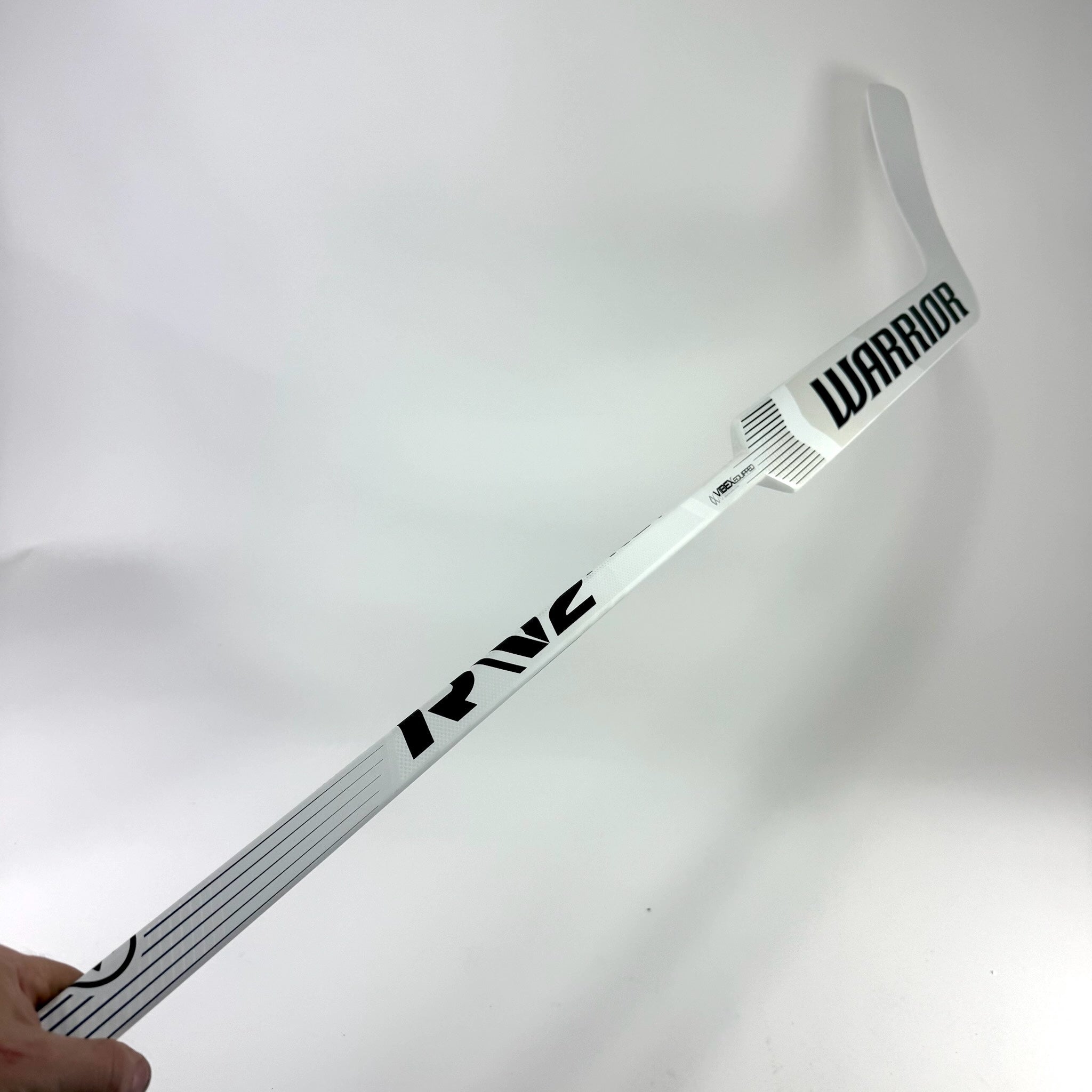 New Regular White and Black Warrior Ritual V2 Pro+ | 25" Paddle W31 Curve | Watren | J798 - Top Flight Hockey